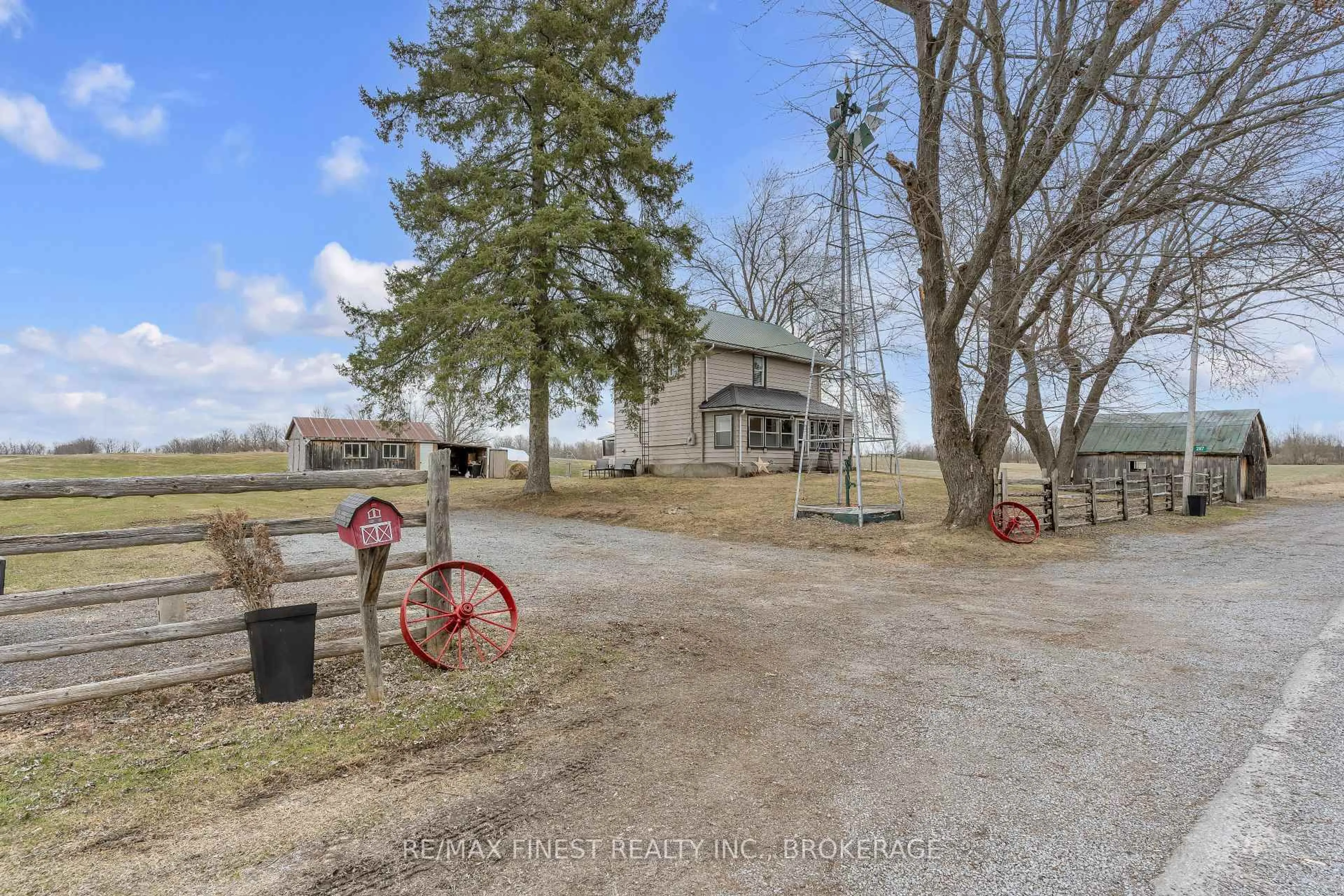 A pic from outside/outdoor area/front of a property/back of a property/a pic from drone, unknown for 287 Cedarstone Rd, Tamworth Ontario K0K 3G0