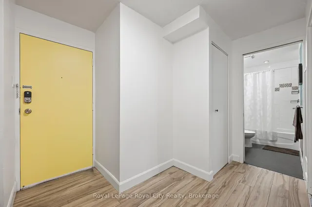 234 Willow Rd #104, Guelph 4