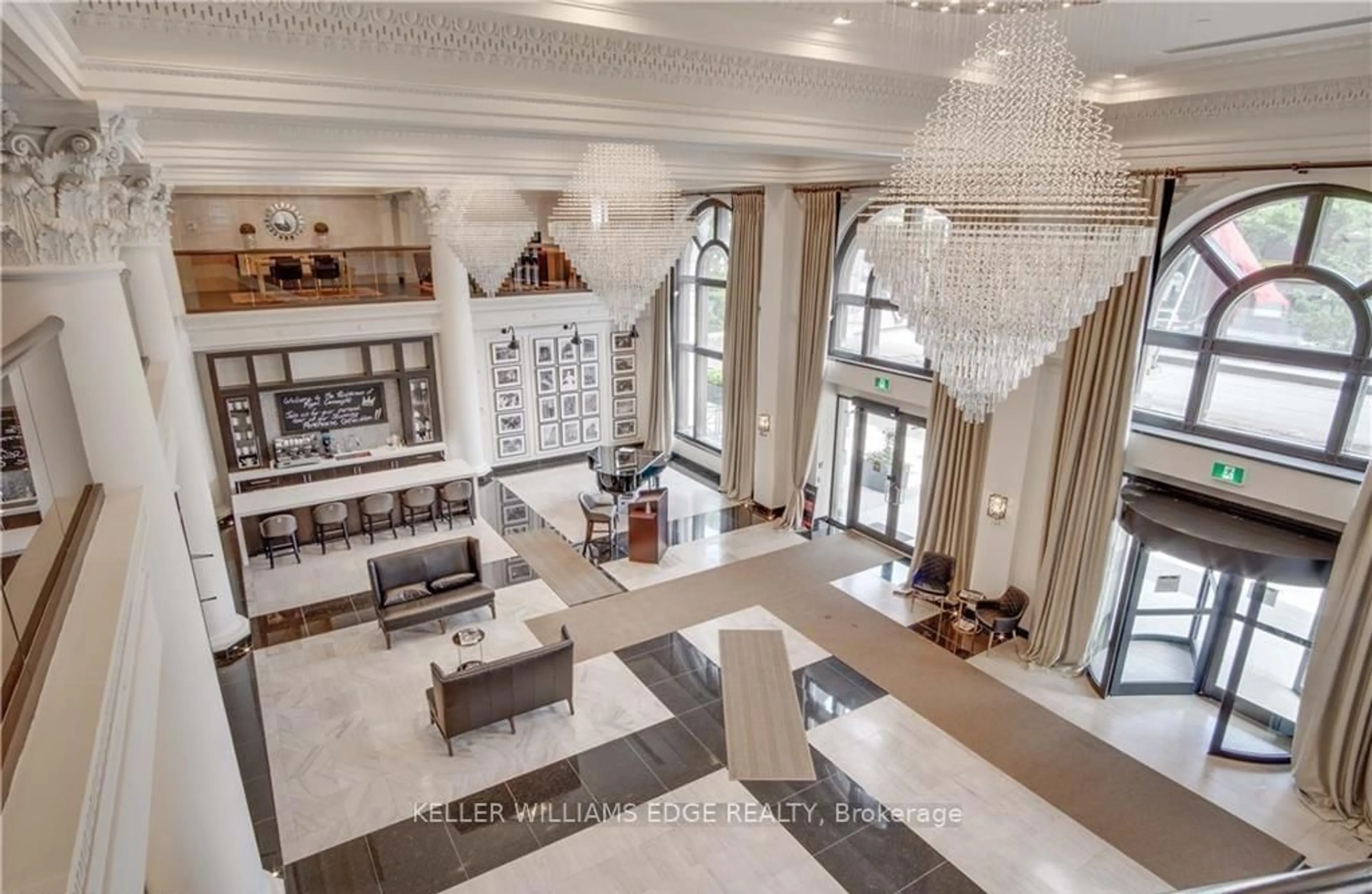 Lobby for 112 King St #408, Hamilton Ontario L8N 1A8