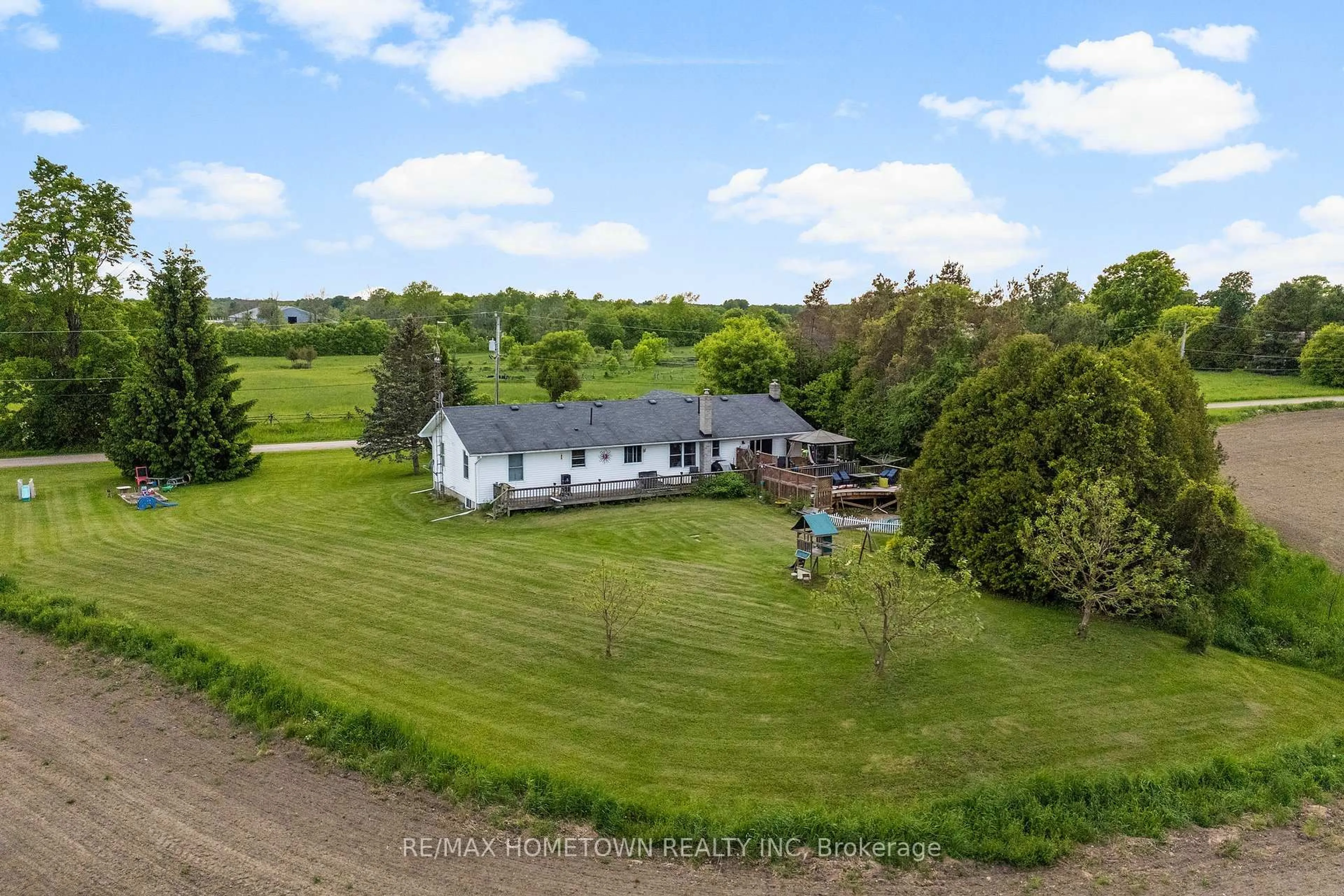 A pic from outside/outdoor area/front of a property/back of a property/a pic from drone, unknown for 9303 Brayton-Miller Rd, Elizabethtown-Kitley Ontario K0E 1A0