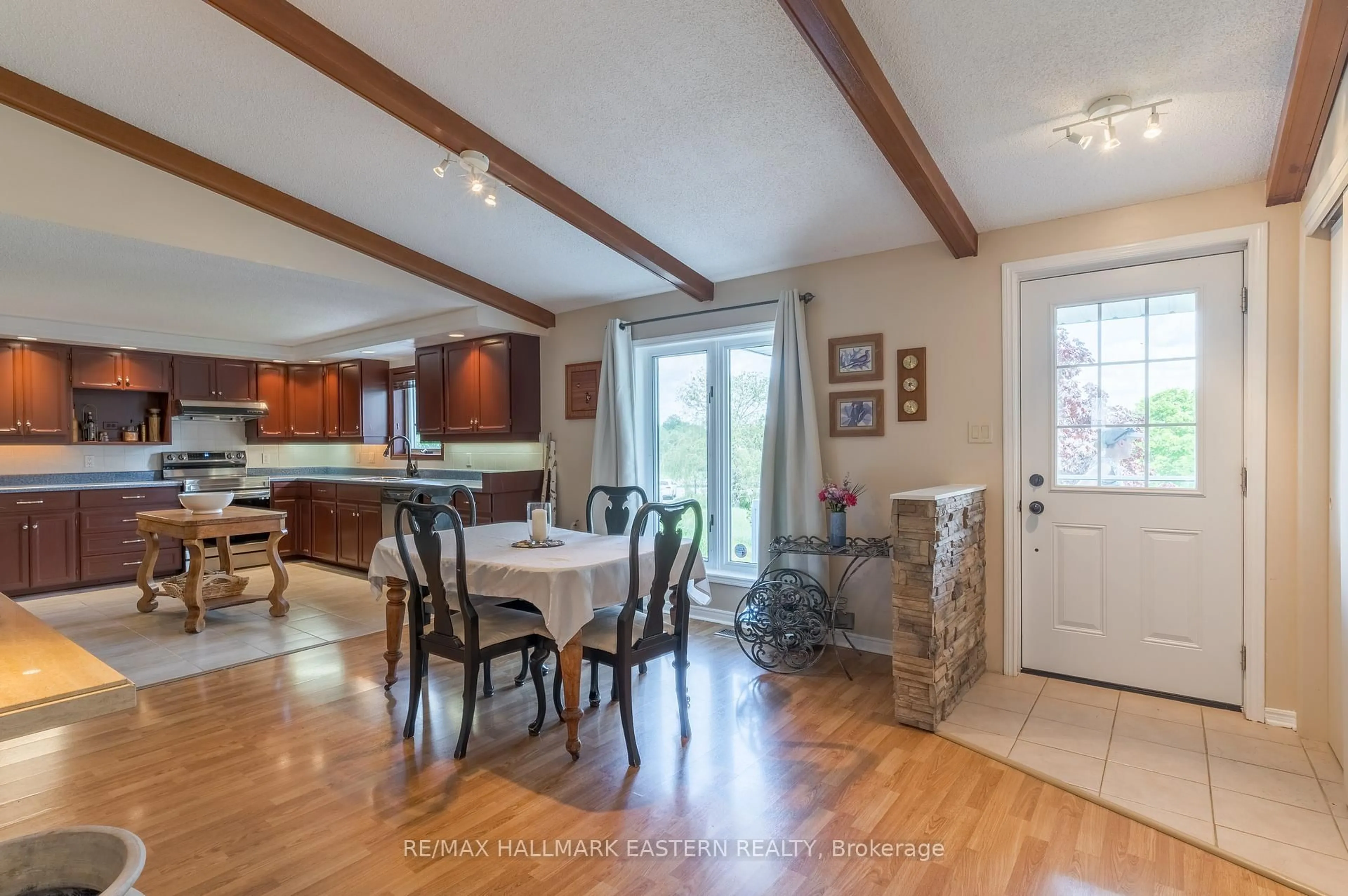 Open concept kitchen, unknown for 597 Killarney Bay Rd, Kawartha Lakes Ontario K0M 1G0