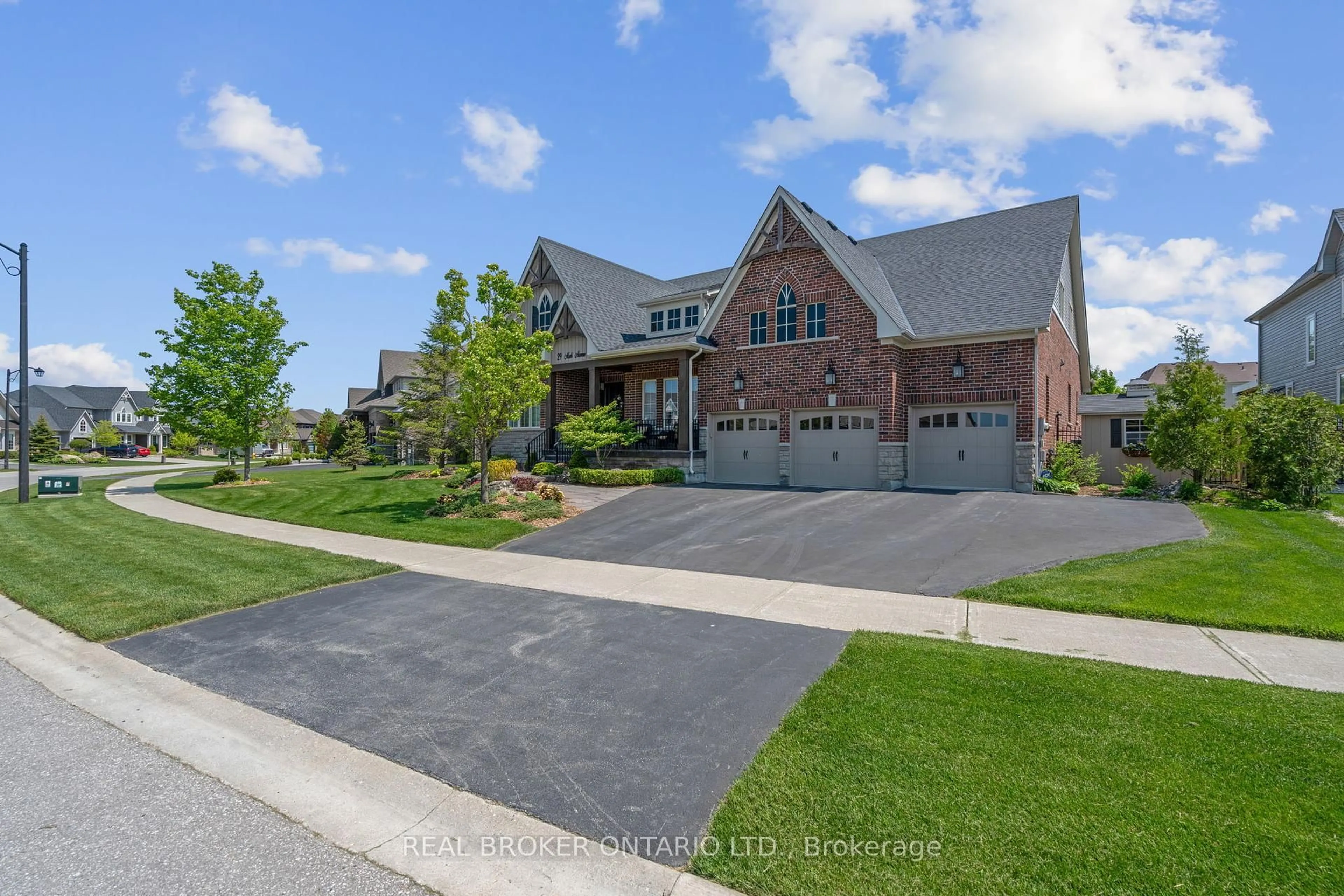 Home with brick exterior material, street for 29 Meek Ave, Mono Ontario L9W 6W8