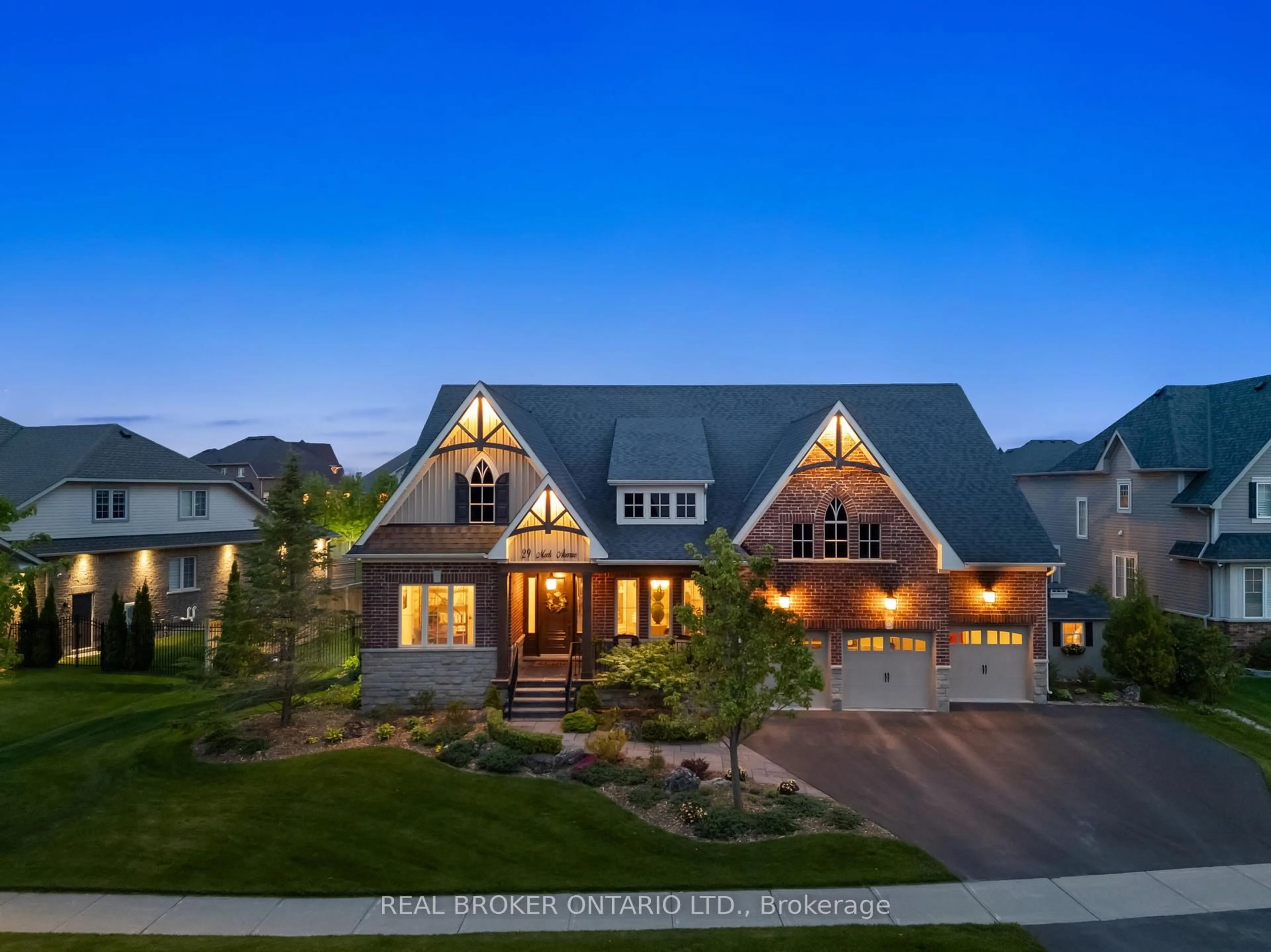 Home with brick exterior material, mountain view for 29 Meek Ave, Mono Ontario L9W 6W8