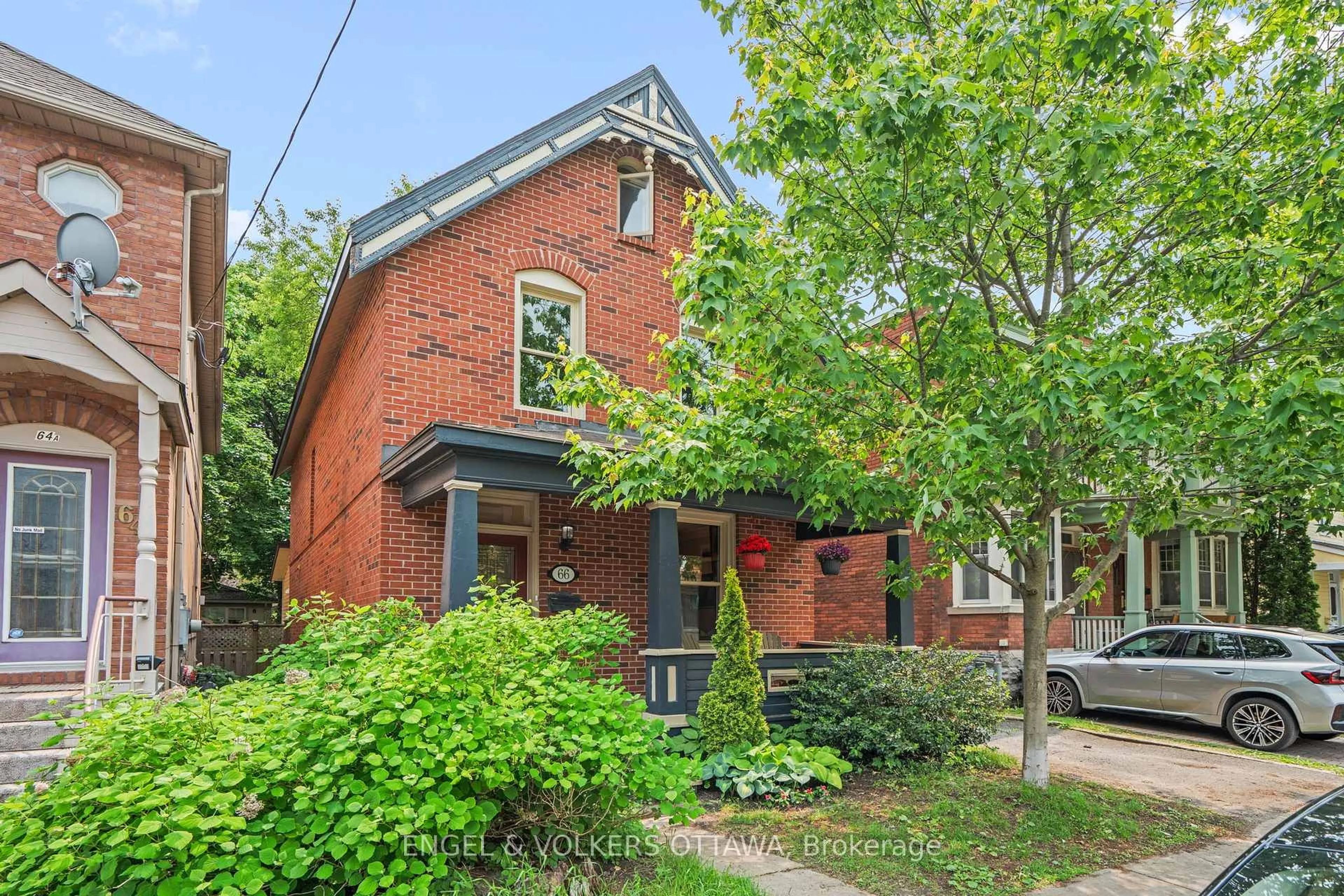 Home with brick exterior material, street for 66 Third Ave, Ottawa Ontario K1S 2J8