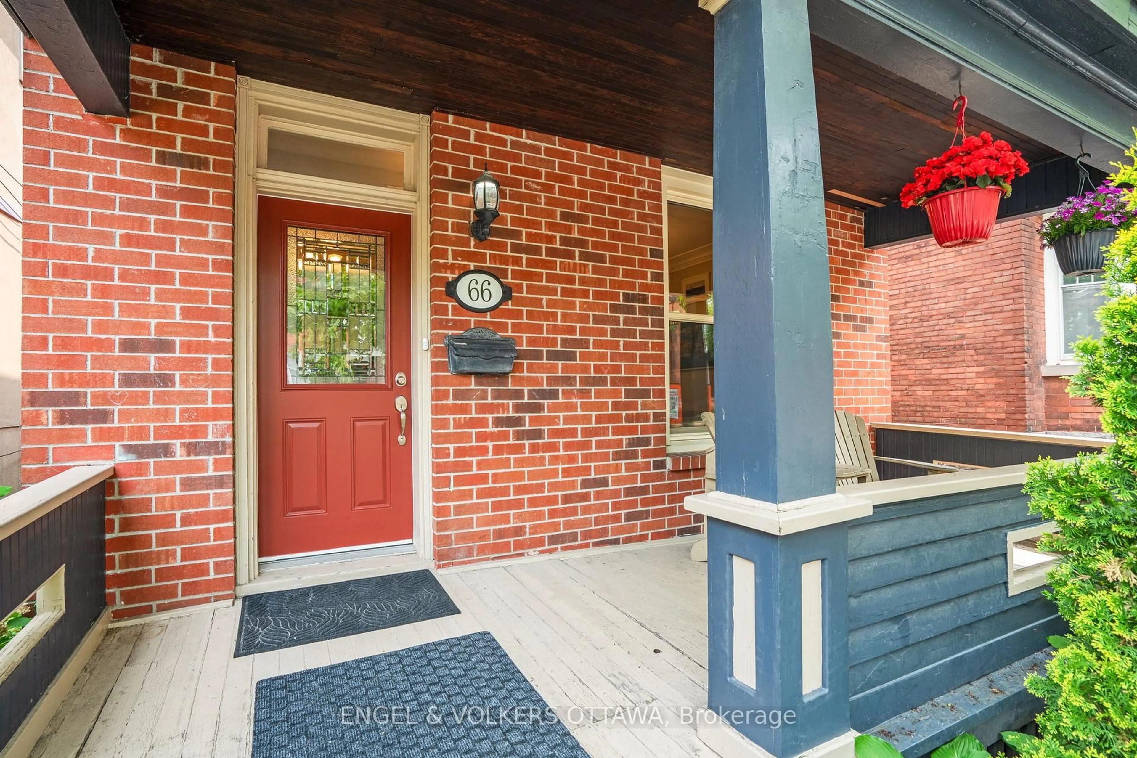 Home with brick exterior material, street for 66 Third Ave, Ottawa Ontario K1S 2J8