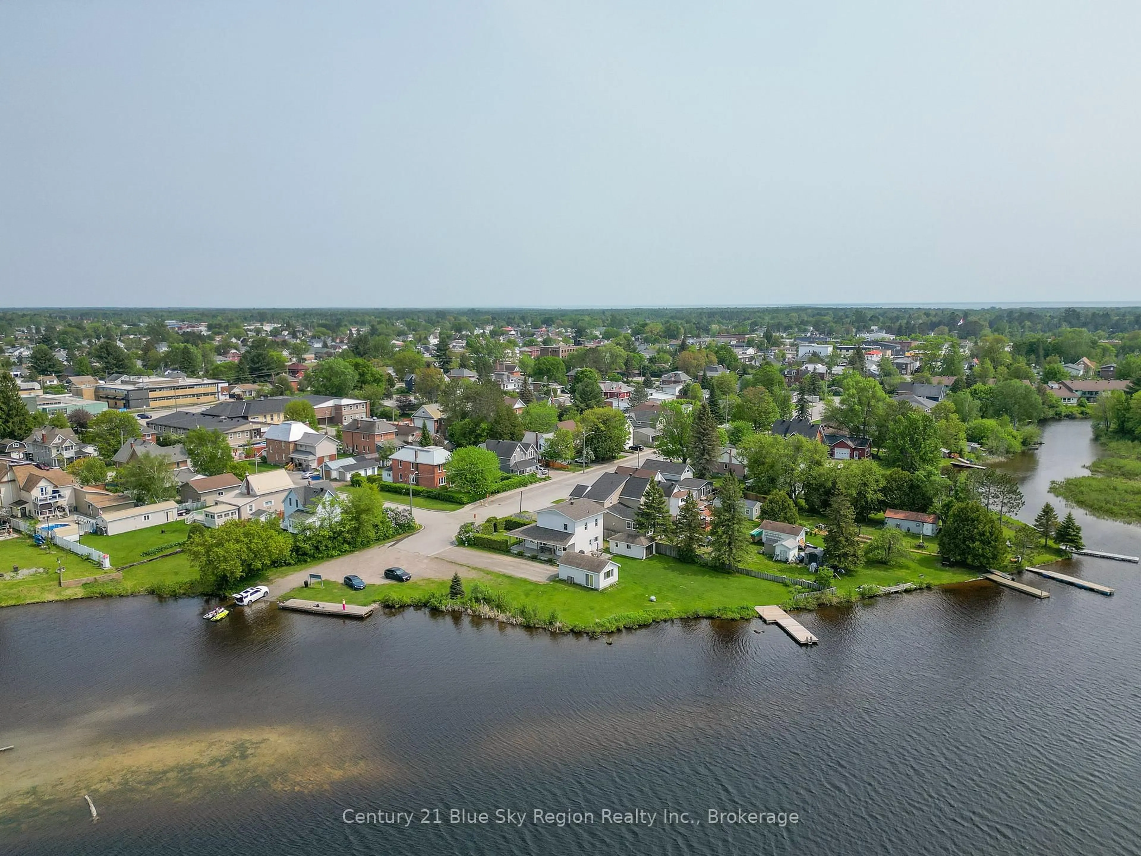 A pic from outside/outdoor area/front of a property/back of a property/a pic from drone, water/lake/river/ocean view for 87 Holditch St, West Nipissing Ontario P2B 1S3