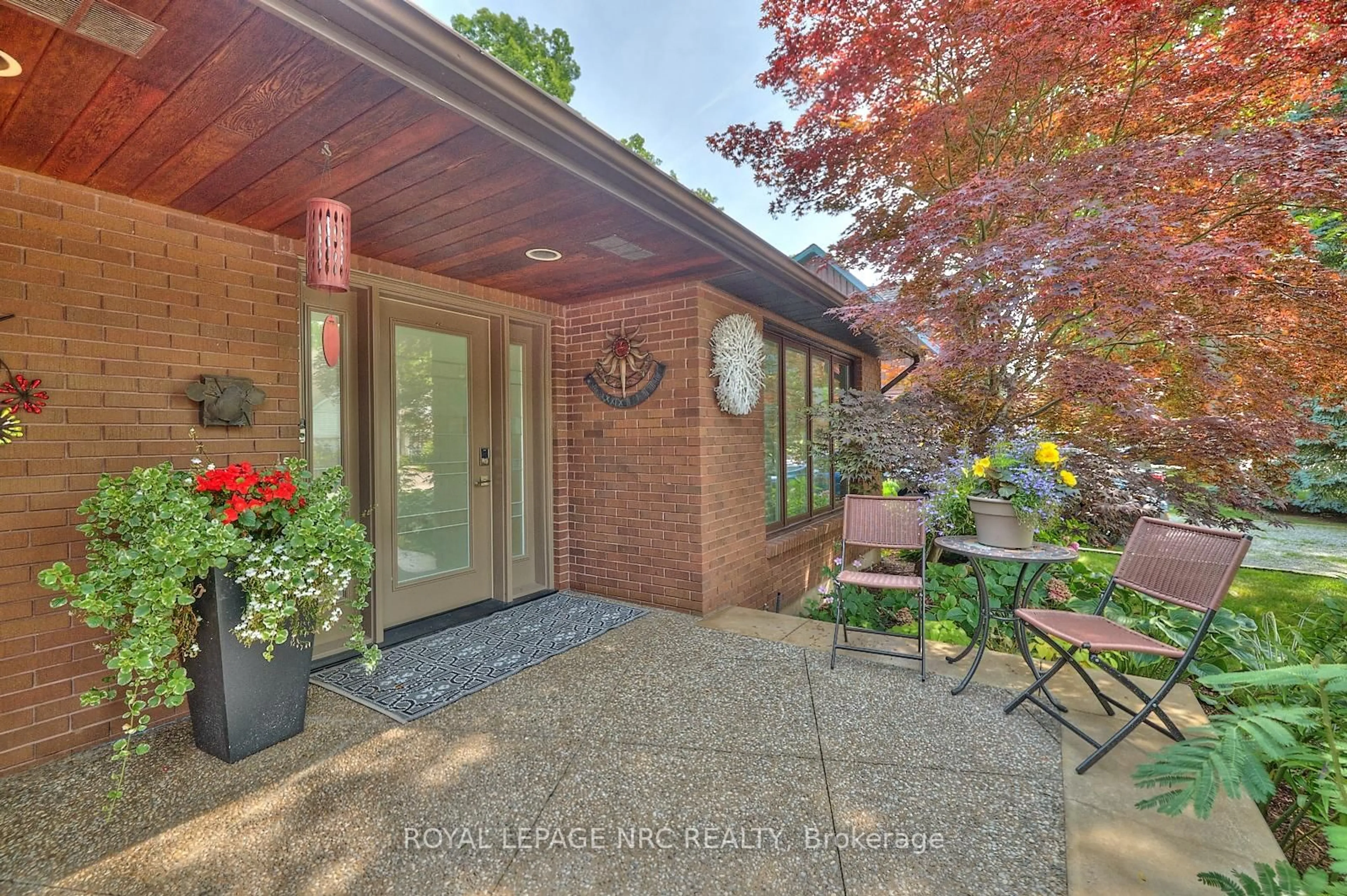 Unknown for 13 OAK Dr, Niagara-on-the-Lake Ontario L0S 1J0