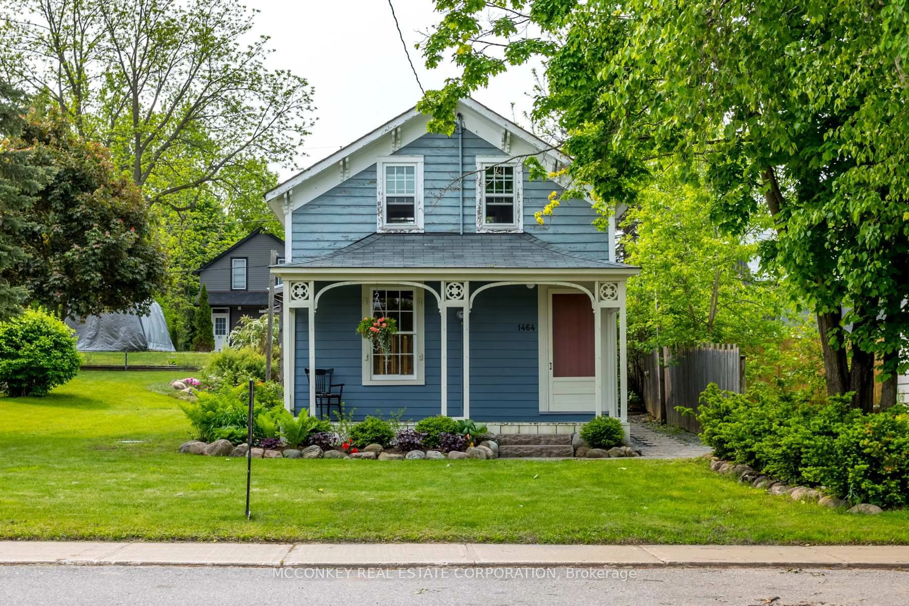 Home with vinyl exterior material, street for 1464 7A HWY, Kawartha Lakes Ontario L0A 1A0