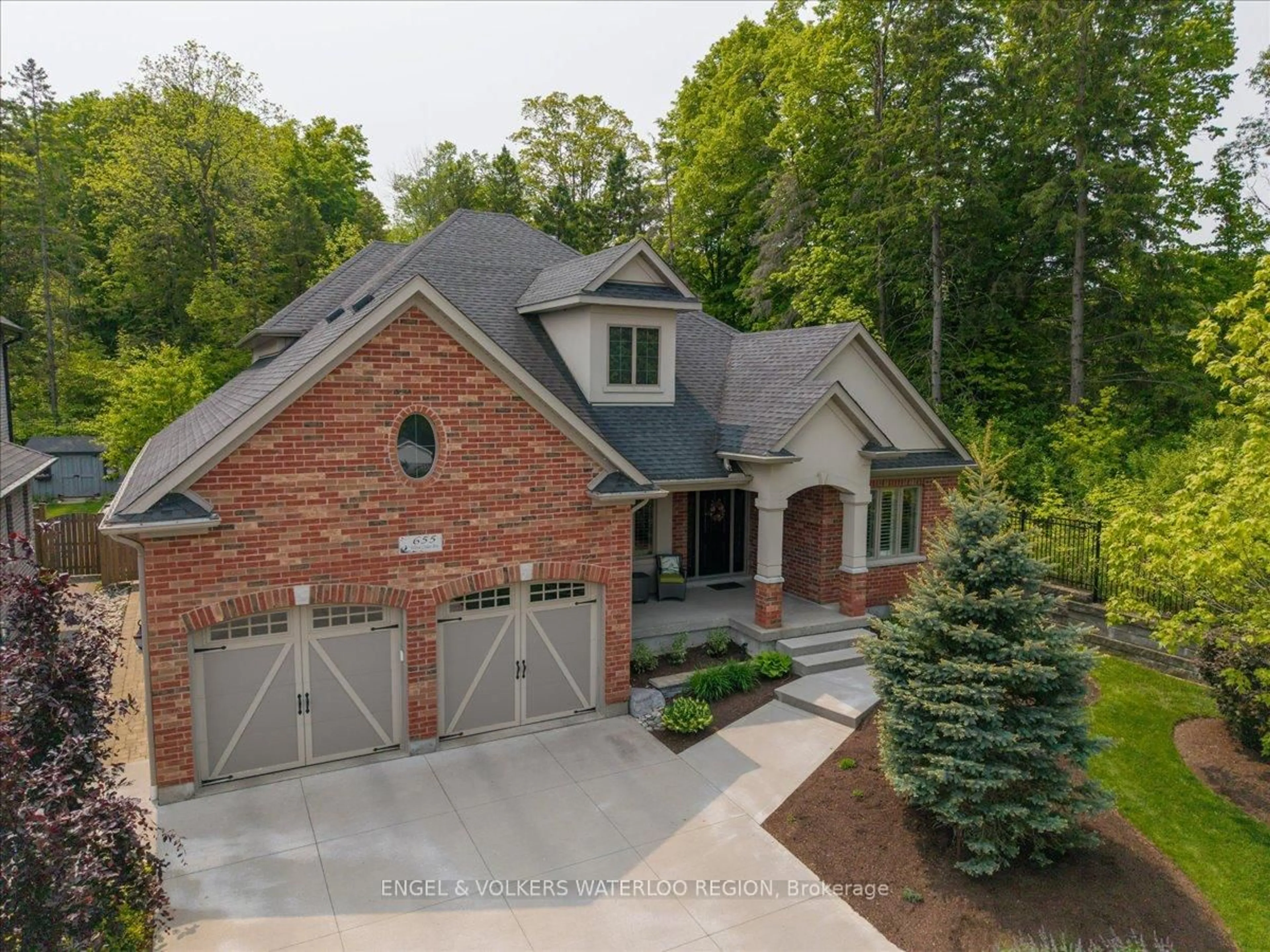 Home with brick exterior material, unknown for 655 White Cedar Ave, Waterloo Ontario N2V 0A7