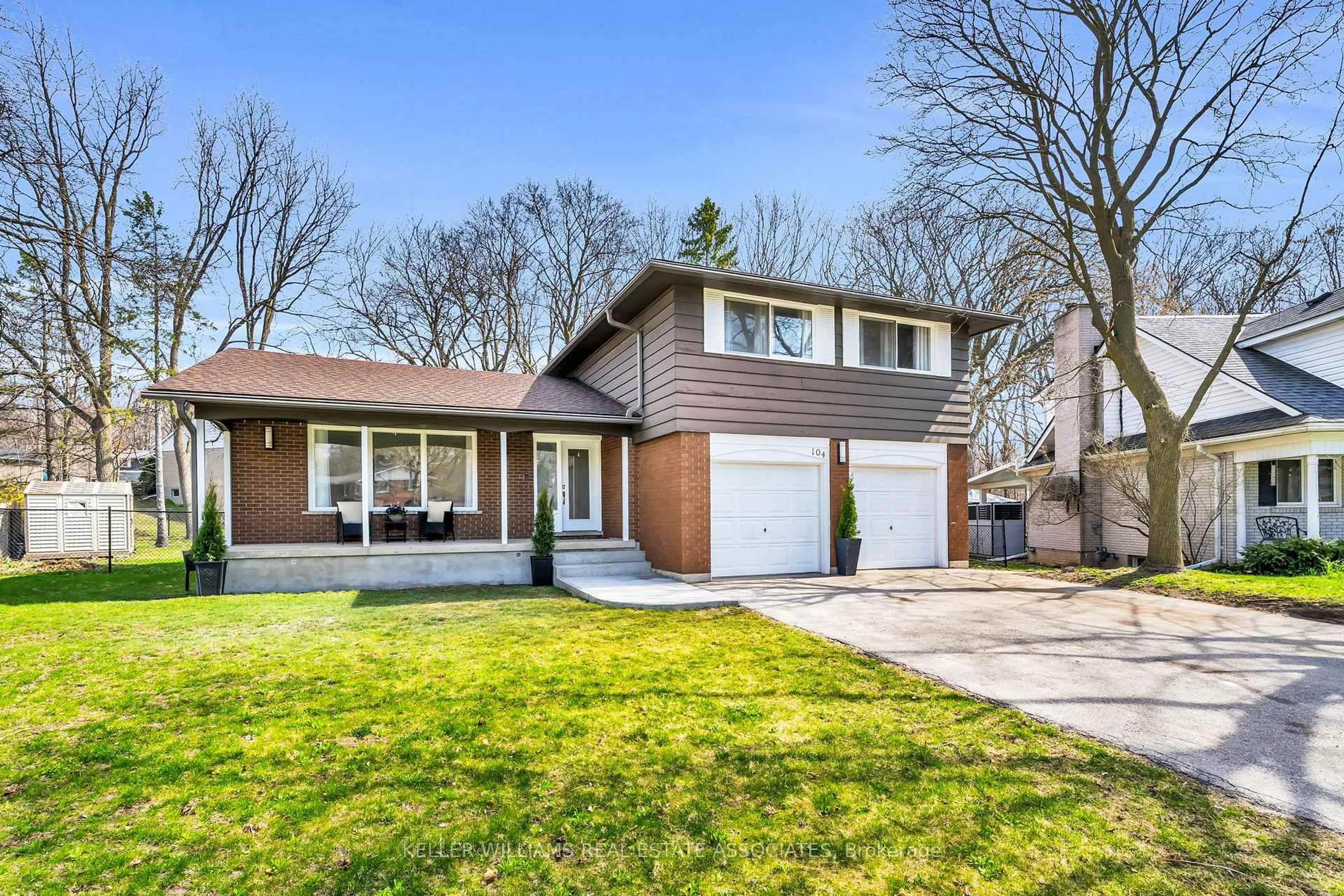 Home with vinyl exterior material, street for 104 Cardinal Cres, Waterloo Ontario N2J 2E9