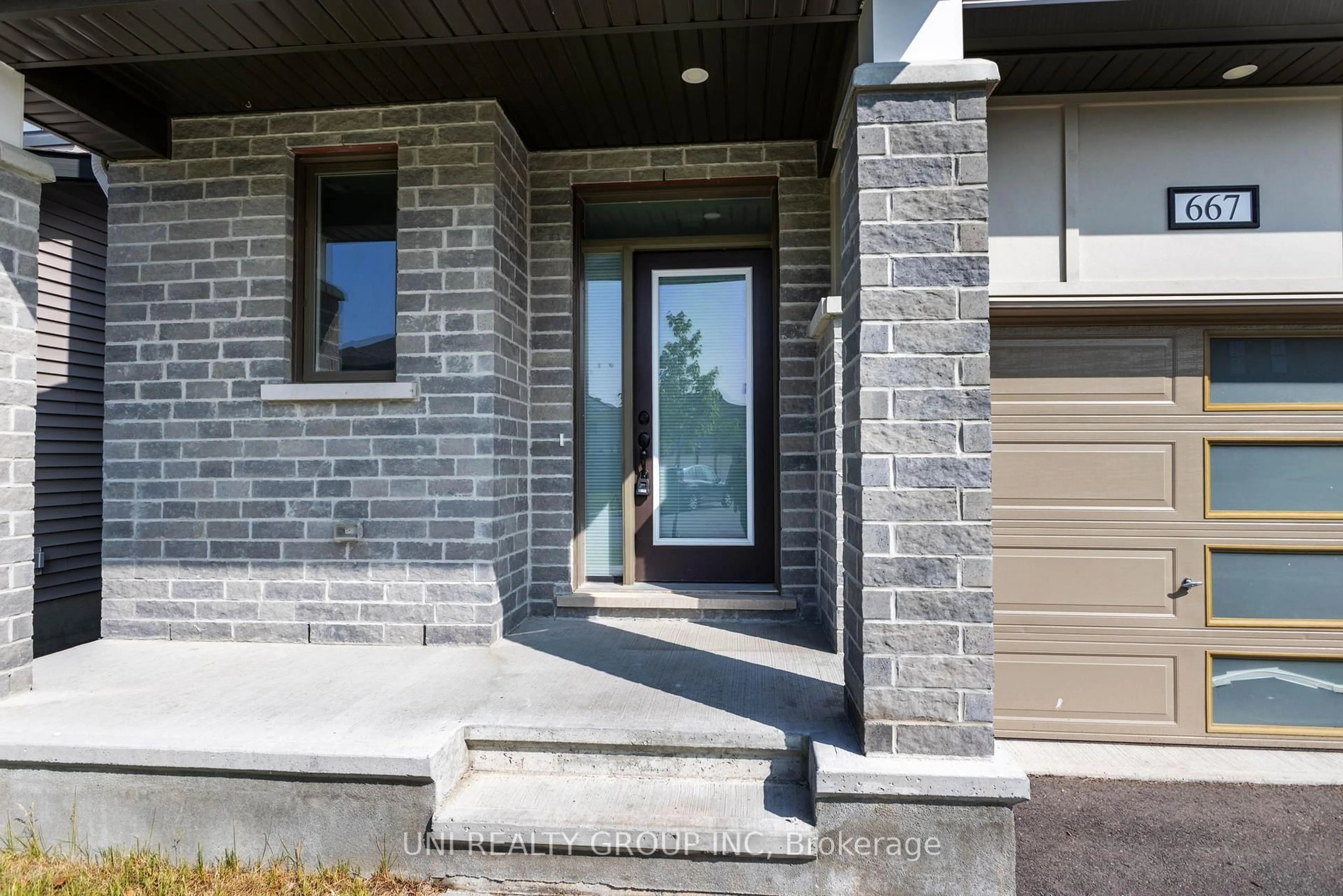 Home with brick exterior material, street for 667 Rye Grass Way, Ottawa Ontario K2J 6Z8