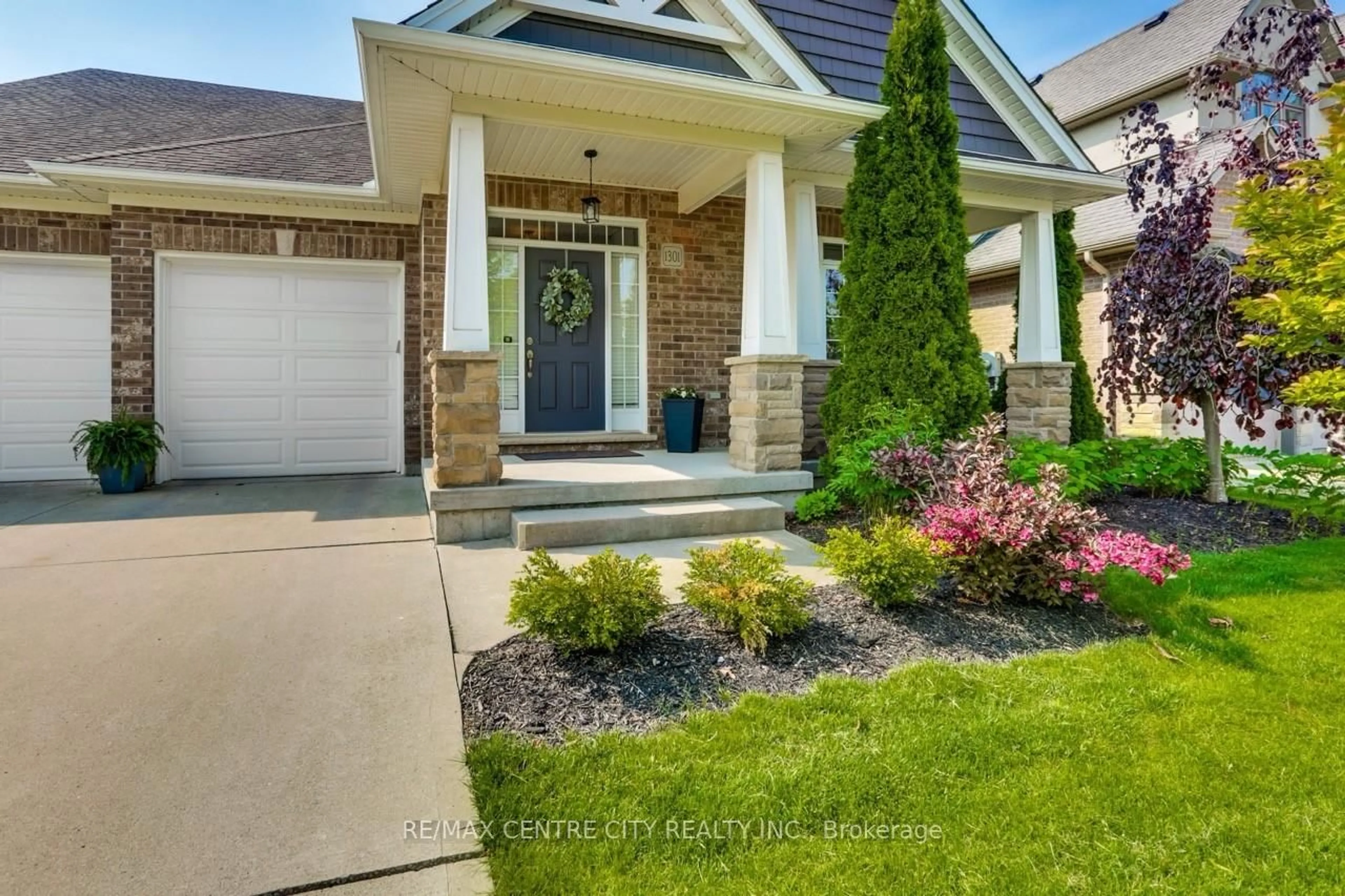 Home with brick exterior material, street for 1301 Eagletrace Dr, London North Ontario N6G 0K9