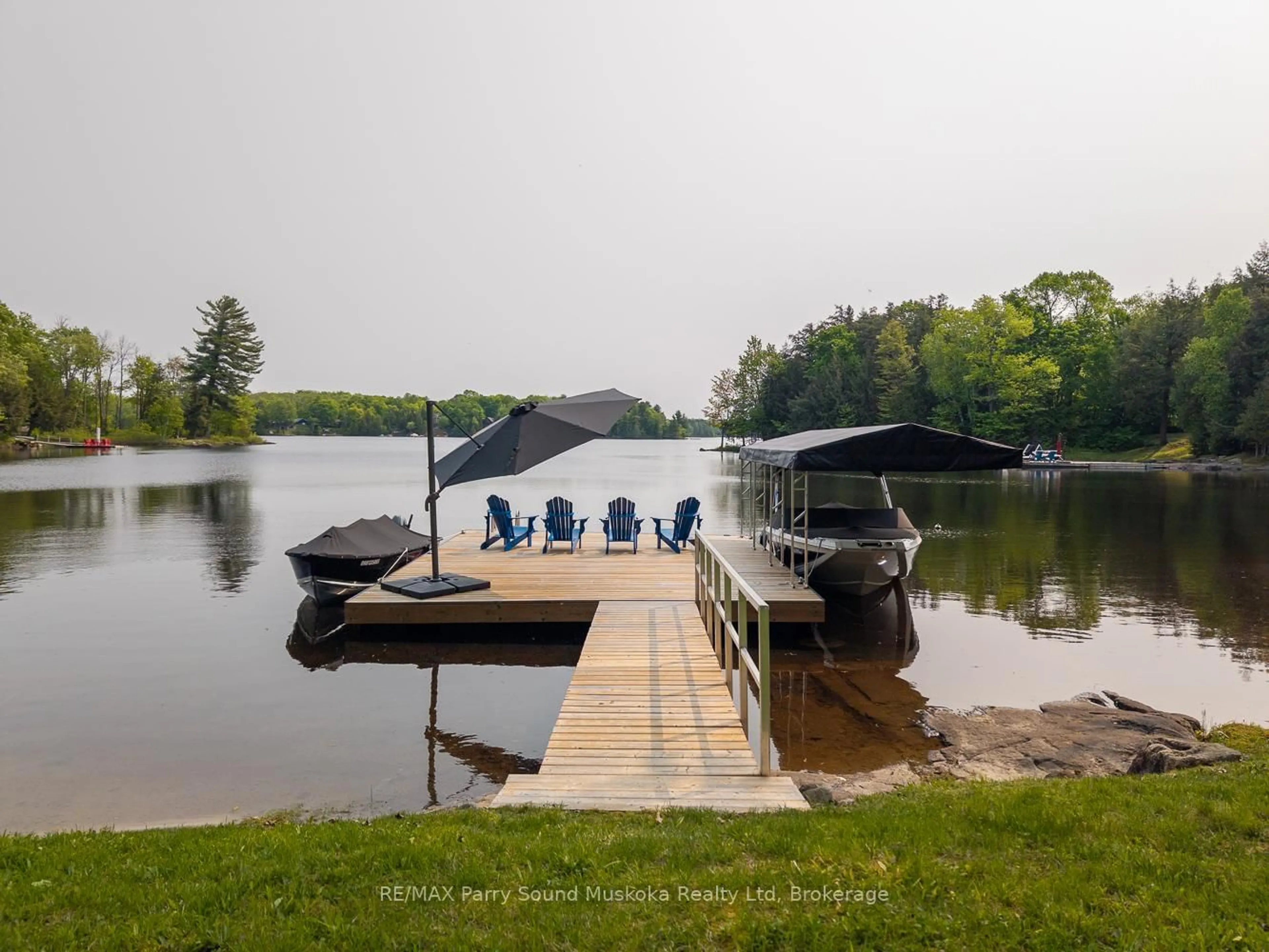 Patio, water/lake/river/ocean view for 456 NORTH MEADOWCOVE Rd, Whitestone Ontario P0A 1G0