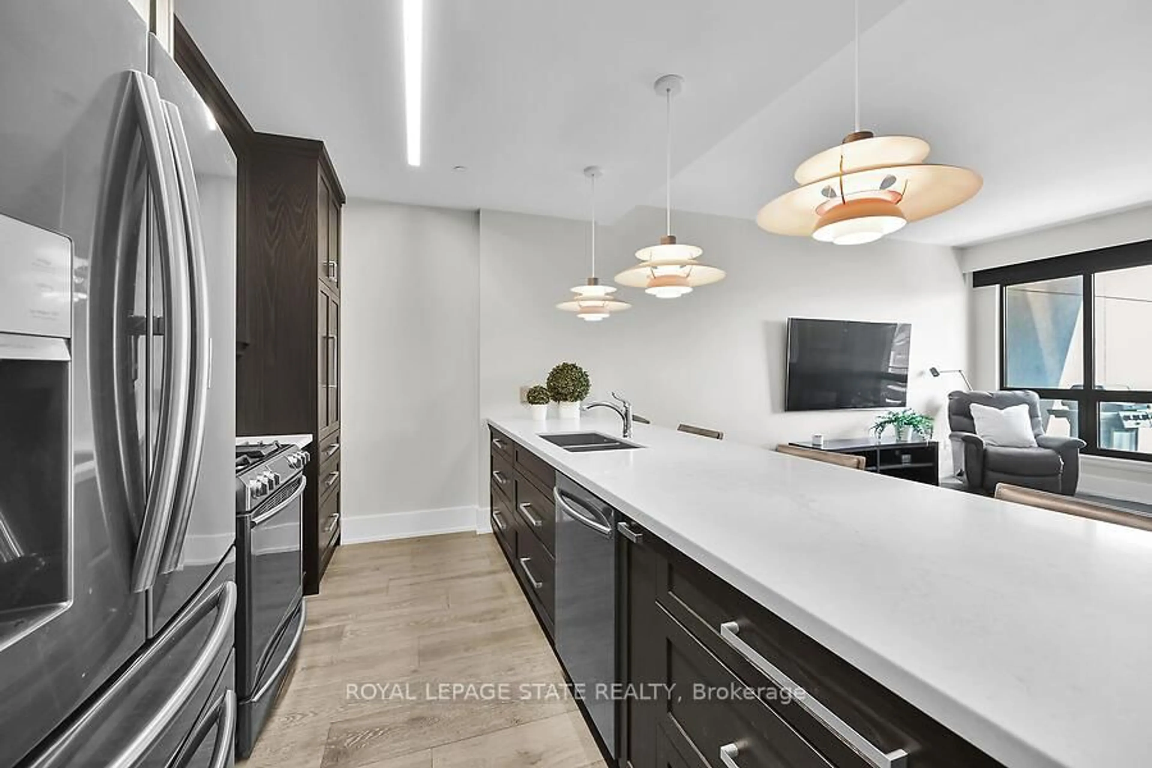 Contemporary kitchen, unknown for 181 James St #804 (PH4), Hamilton Ontario L8R 2K9
