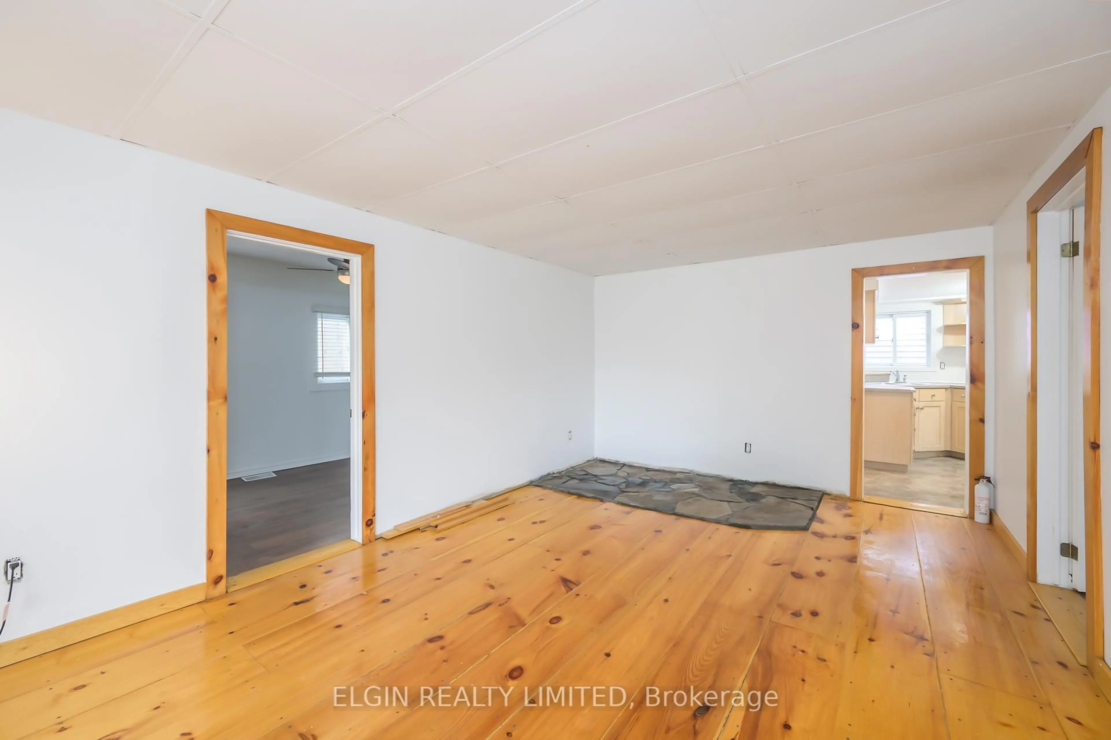A pic of a room for 159 William St, Central Elgin Ontario N5L 1C7