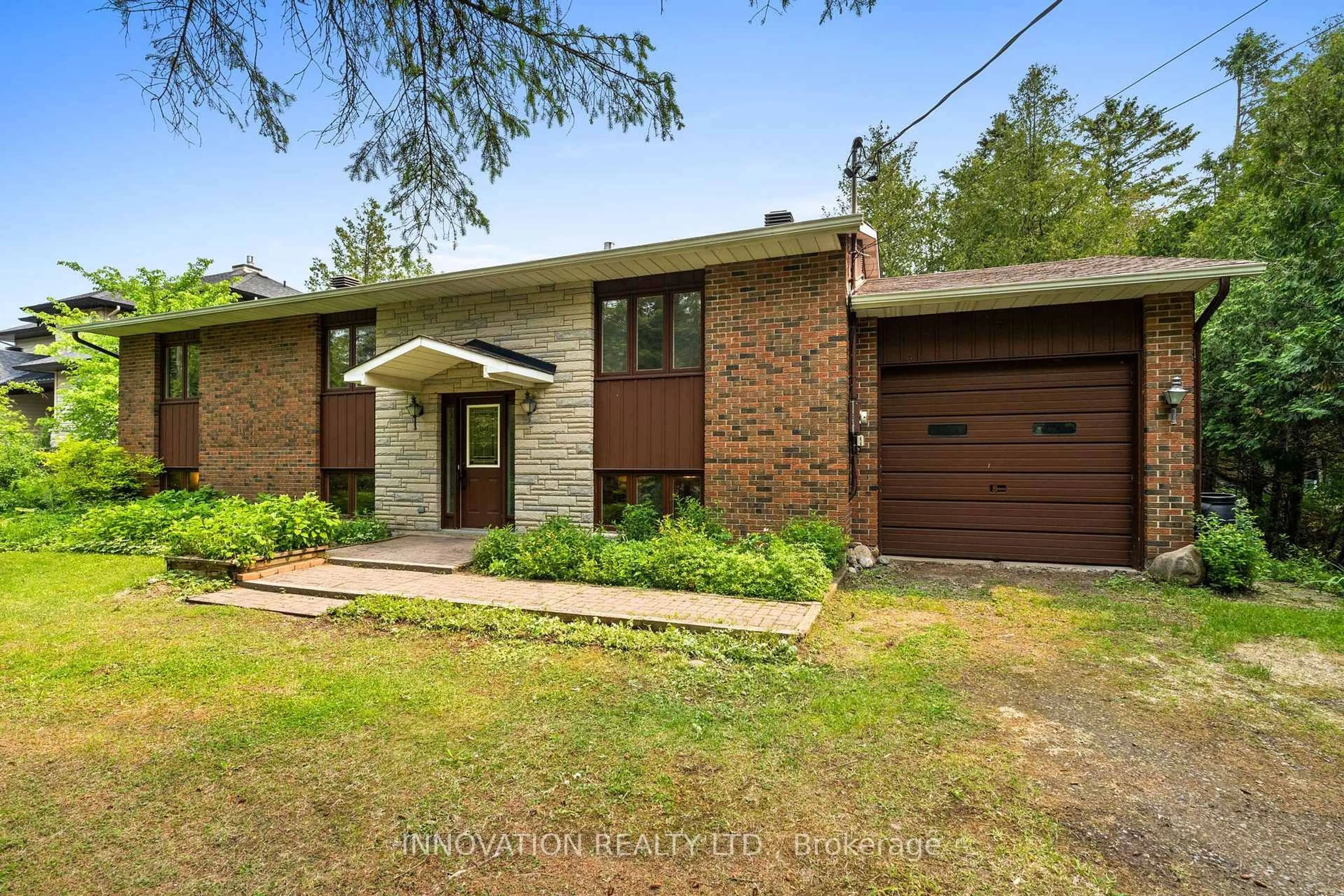 Home with brick exterior material, street for 138 Wren St, Ottawa Ontario K0A 1T0
