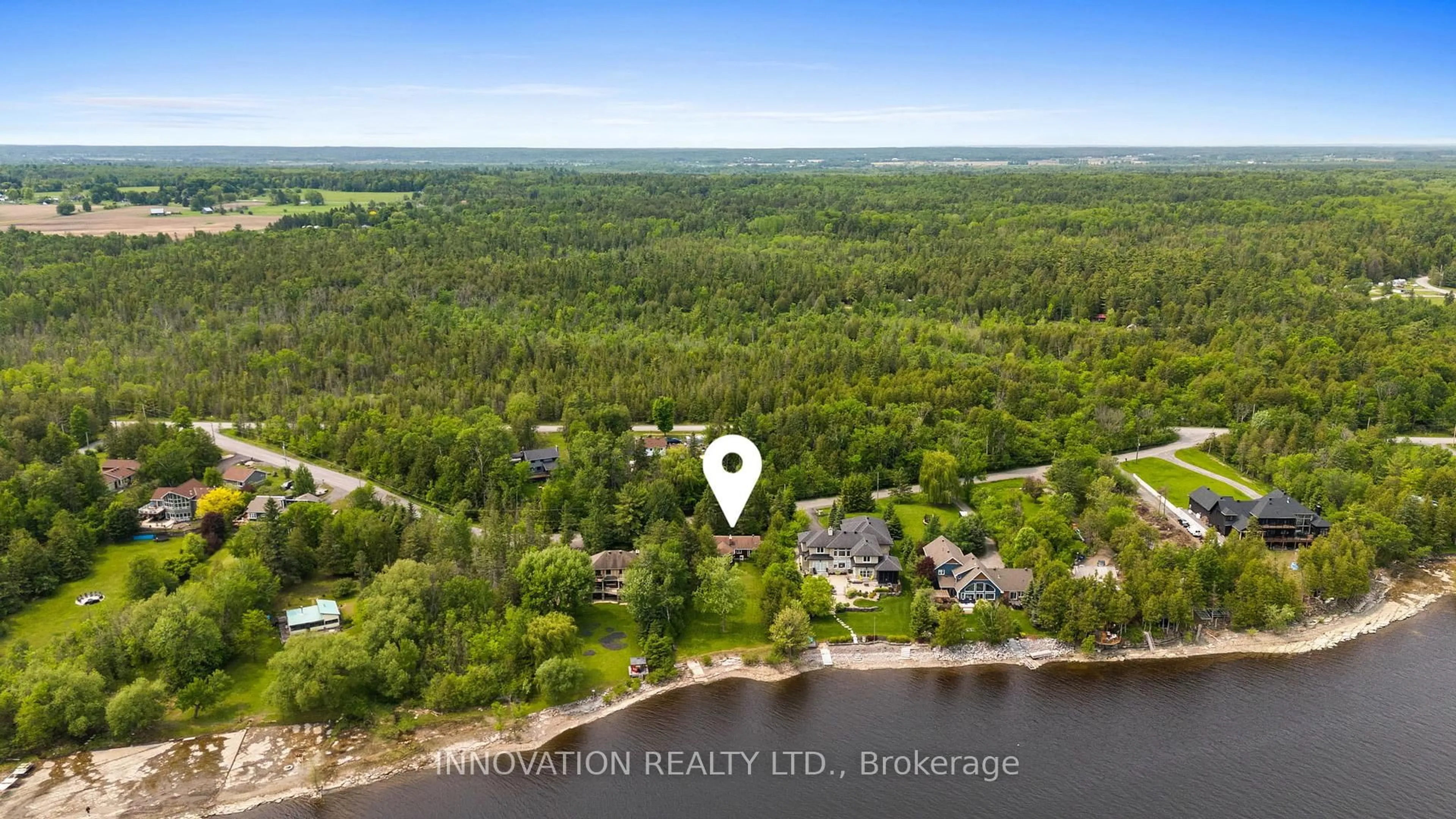 A pic from outside/outdoor area/front of a property/back of a property/a pic from drone, water/lake/river/ocean view for 138 Wren St, Ottawa Ontario K0A 1T0
