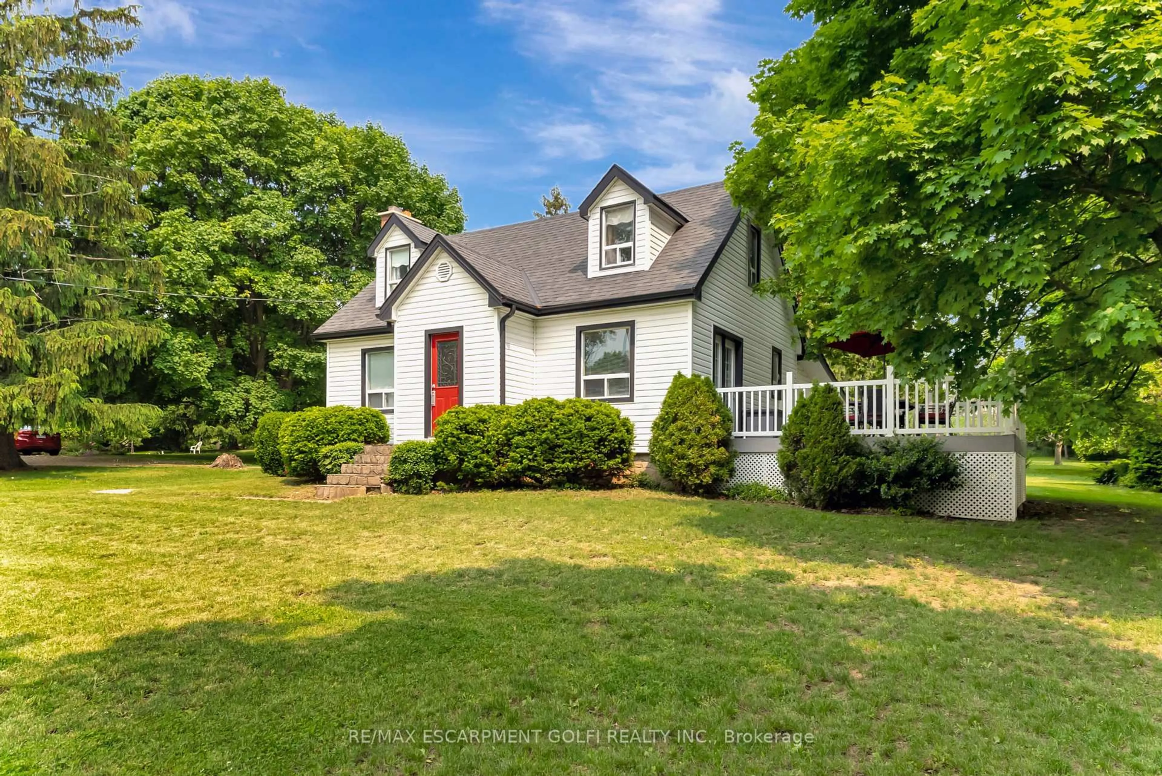 Home with vinyl exterior material, street for 303 HIGHWAY NO 5, Brant Ontario N0E 1N0