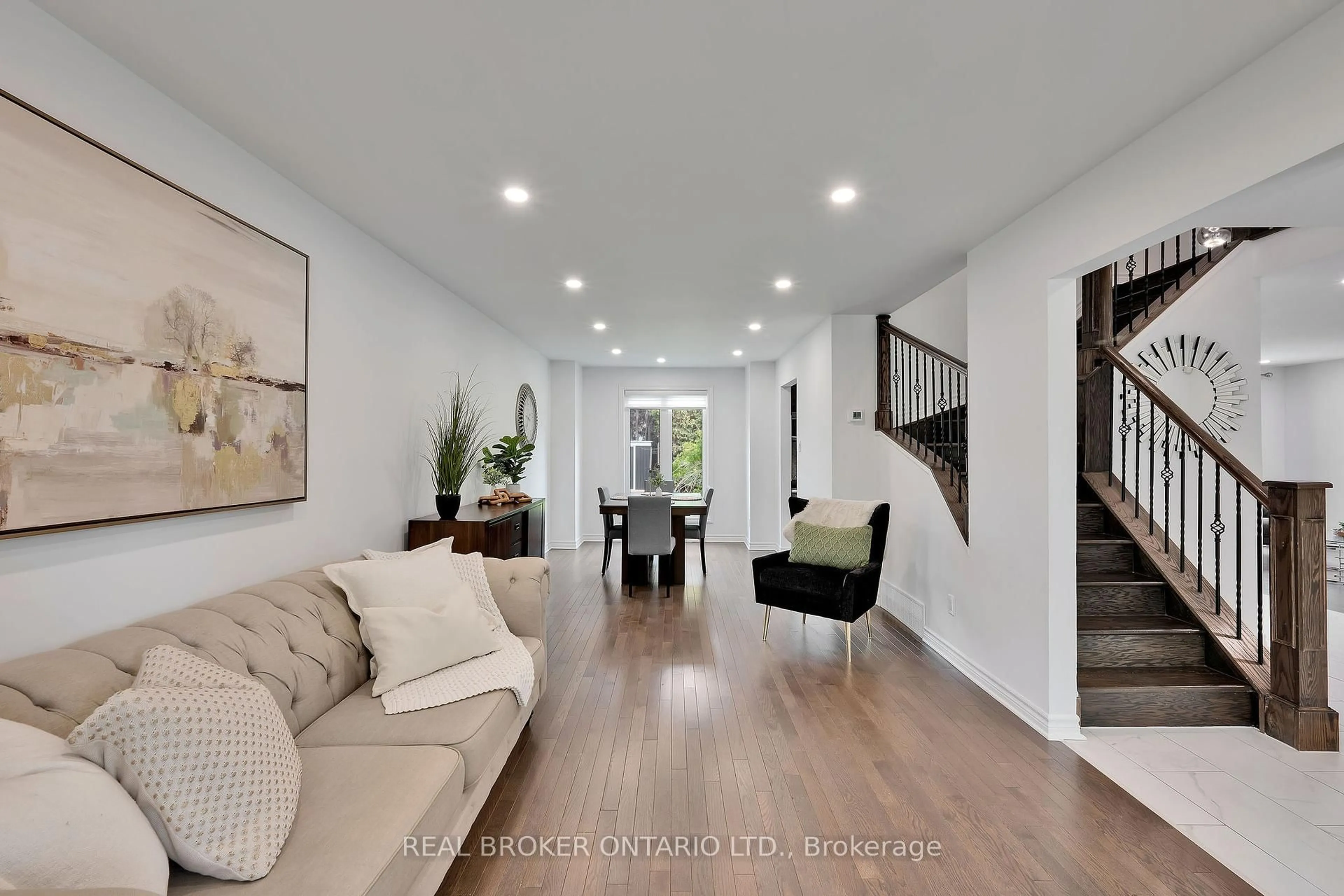 Unknown for 630 Apollo Way, Ottawa Ontario K4A 1T4
