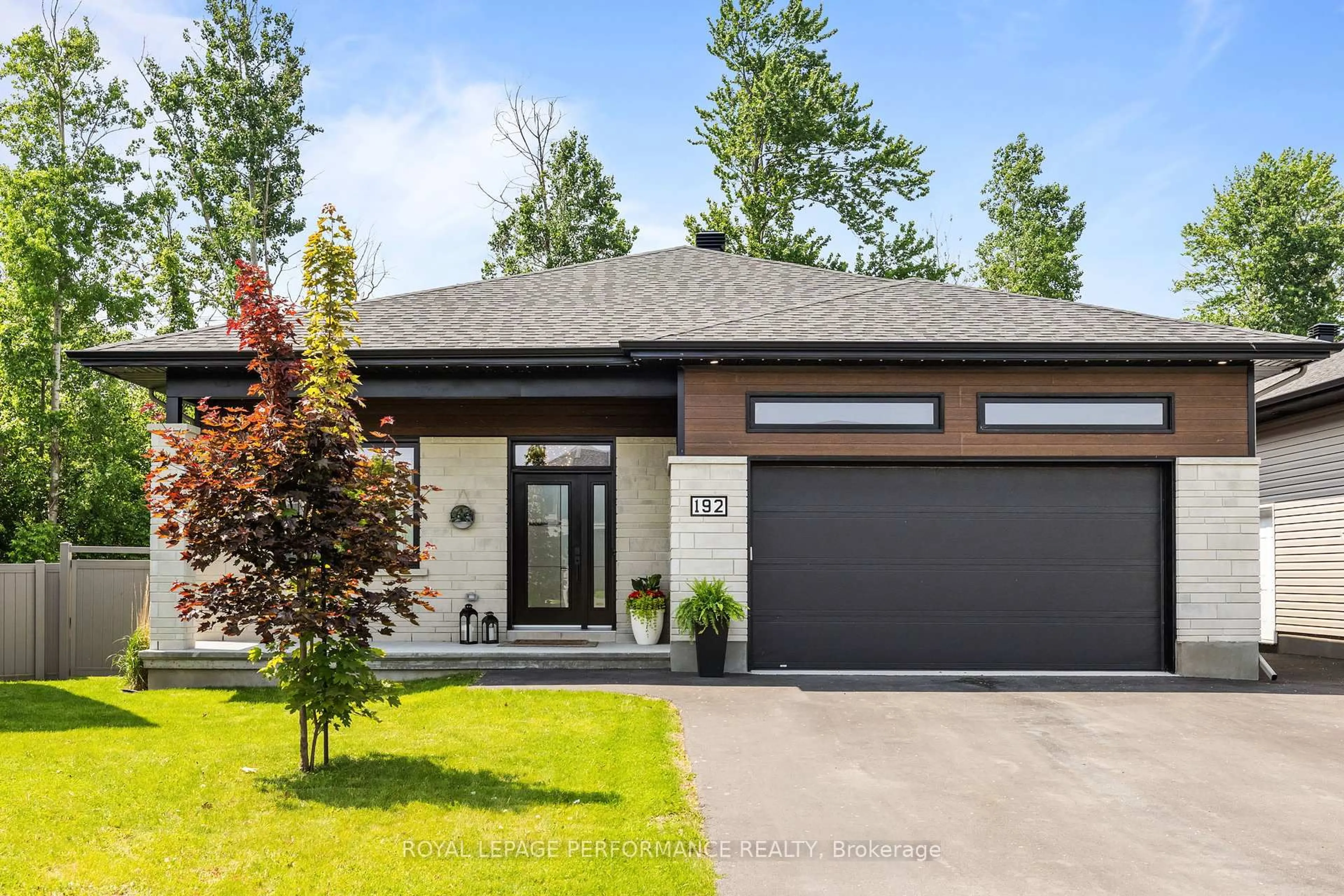 Home with brick exterior material, street for 192 Hybrid St, Russell Ontario K0A 1W0