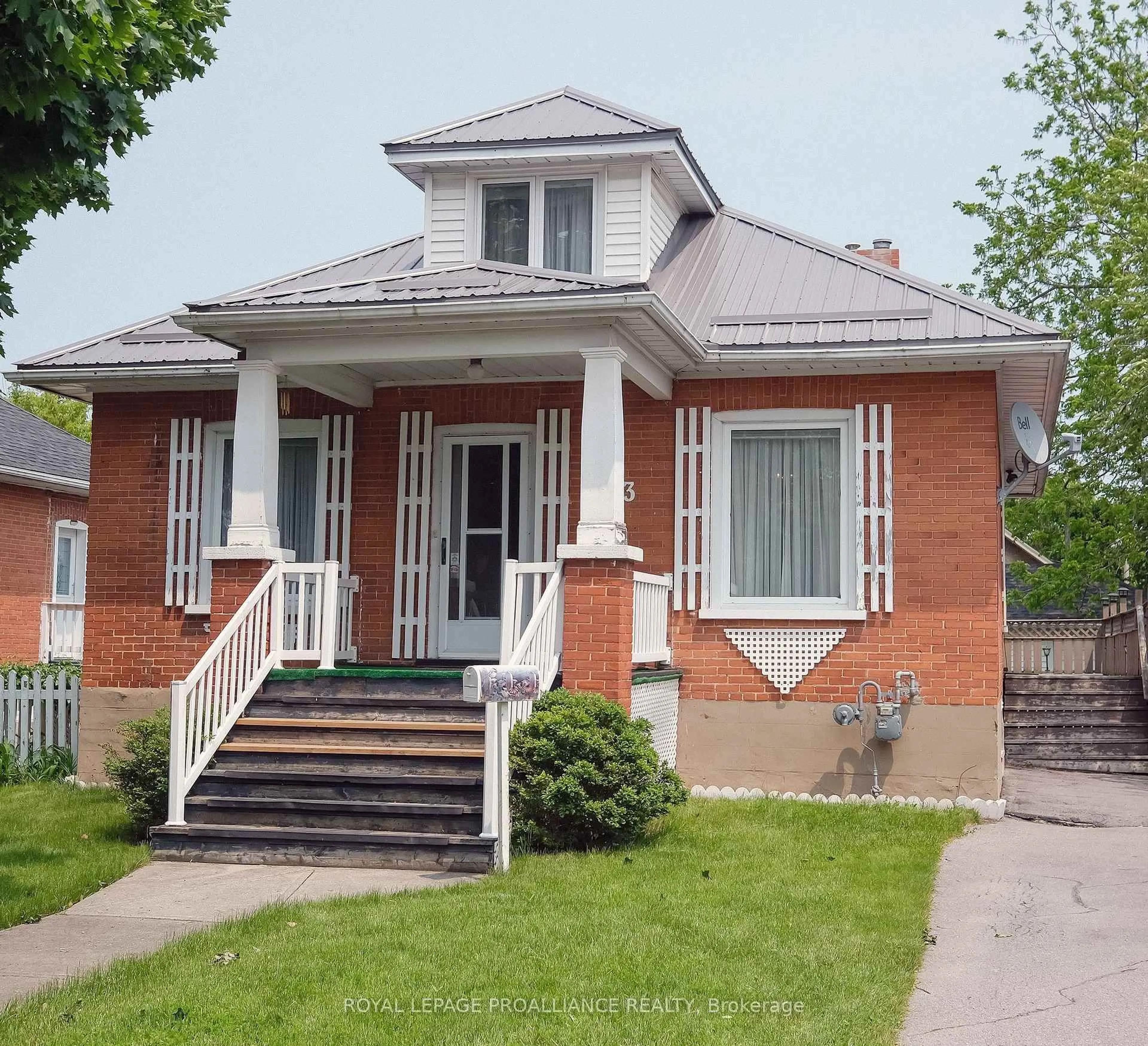 Home with brick exterior material, street for 53 Gordon St, Belleville Ontario K8P 3E6