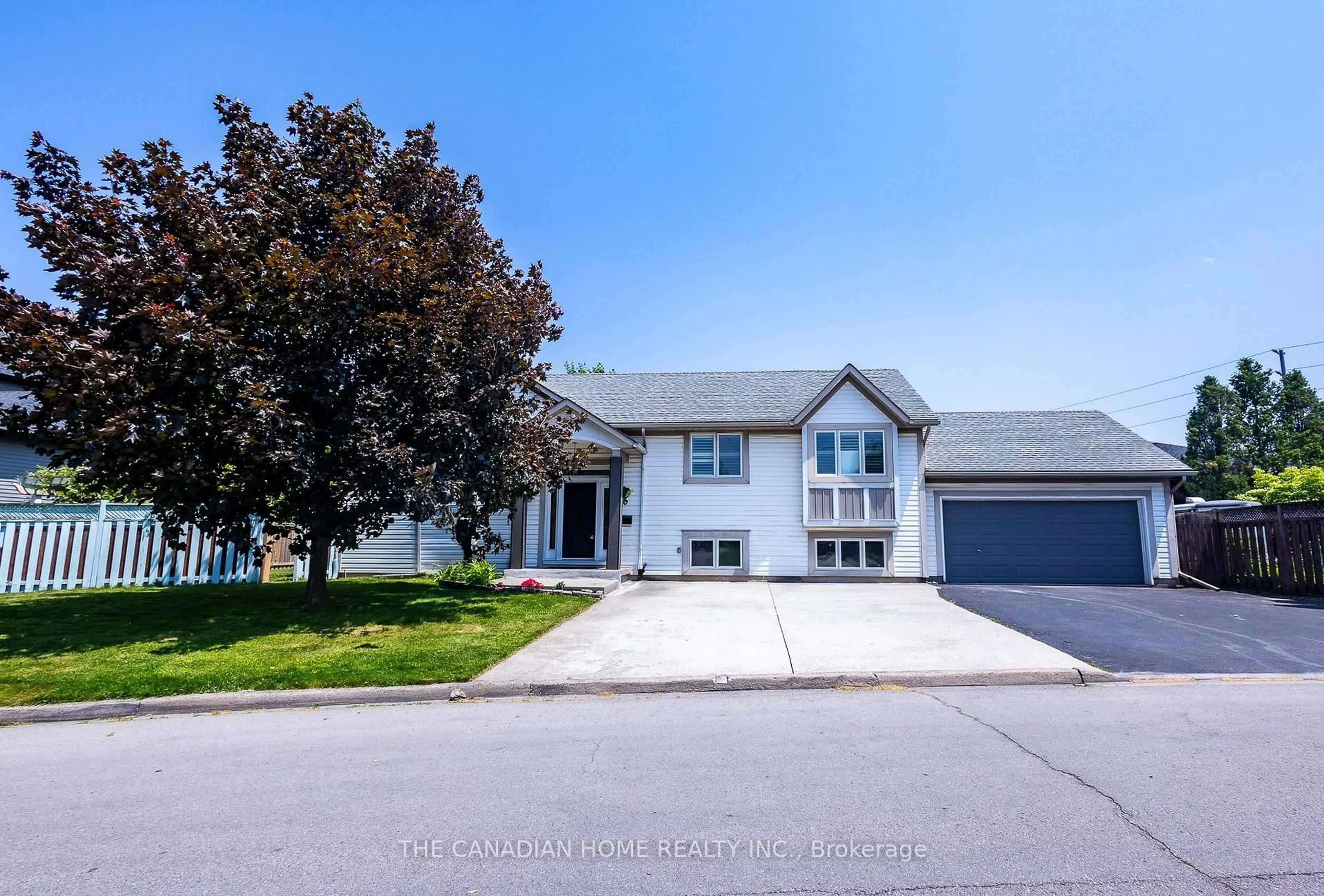 Home with vinyl exterior material, street for 6 Stanmary Dr, St. Catharines Ontario L2N 5T4