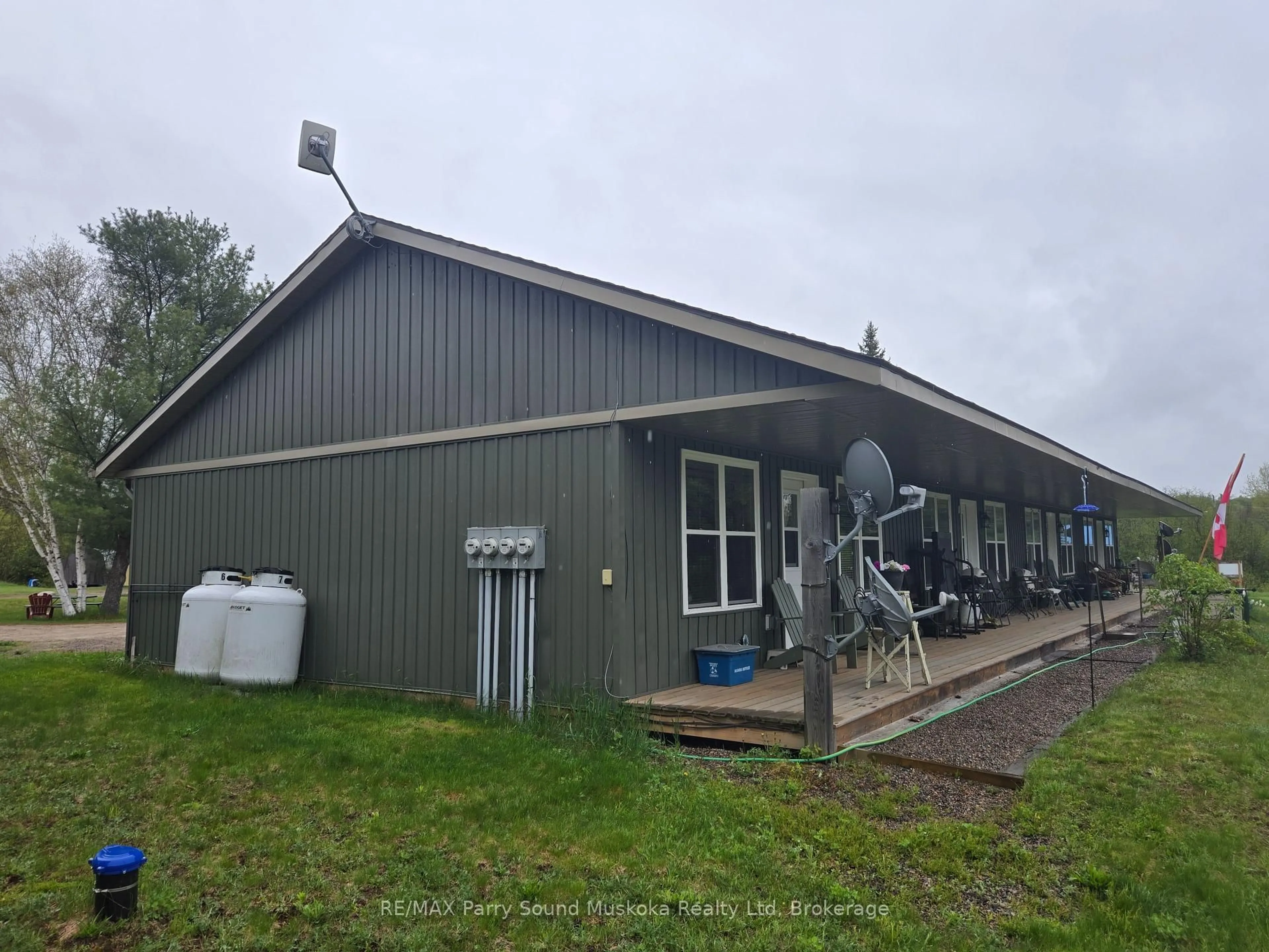 A pic from outside/outdoor area/front of a property/back of a property/a pic from drone, building for 150 Main St, Kearney Ontario P0A 1M0