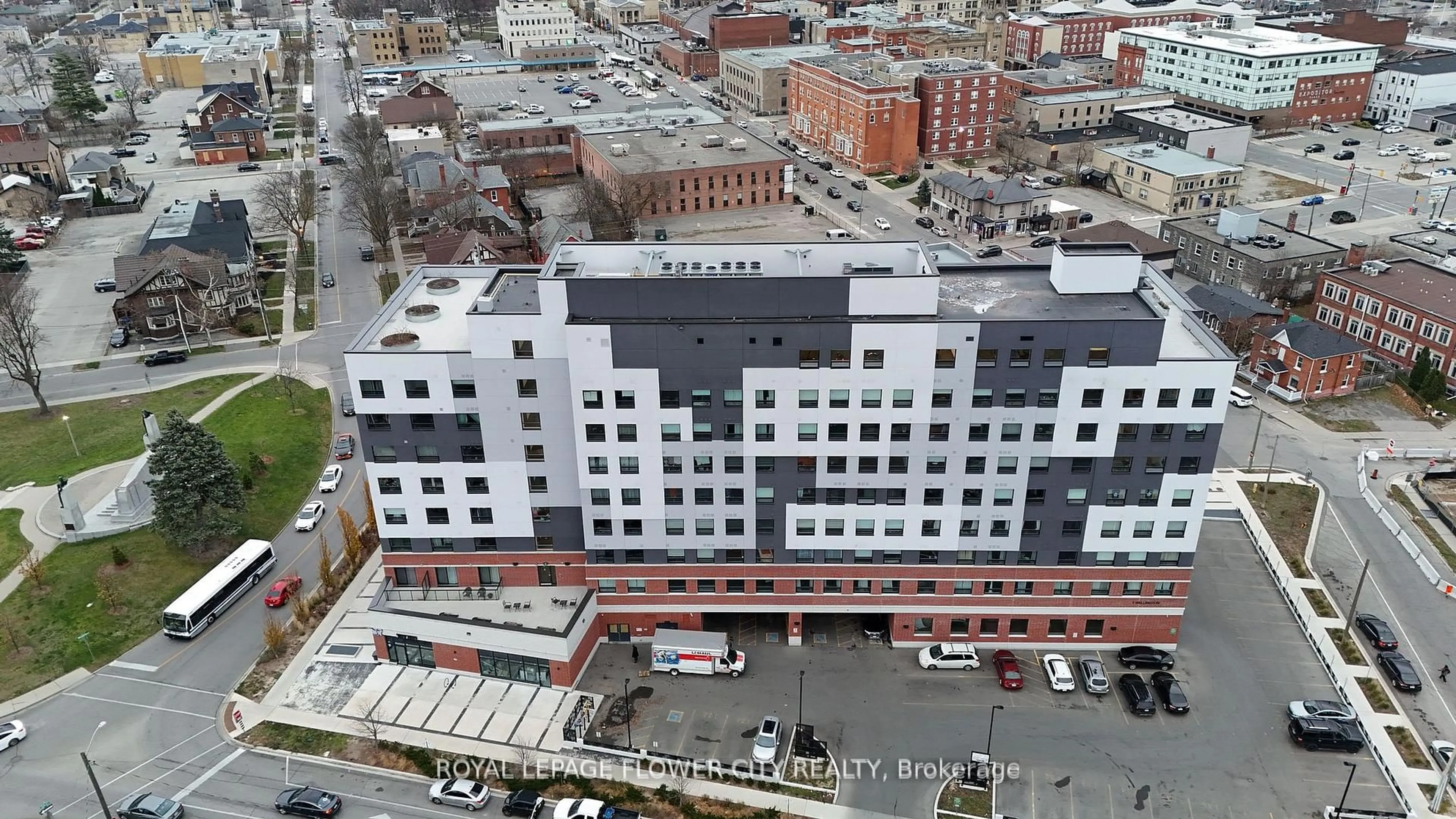 A pic from outside/outdoor area/front of a property/back of a property/a pic from drone, city buildings view from balcony for 1 Wellington St #719, Brant Ontario N3T 2L3