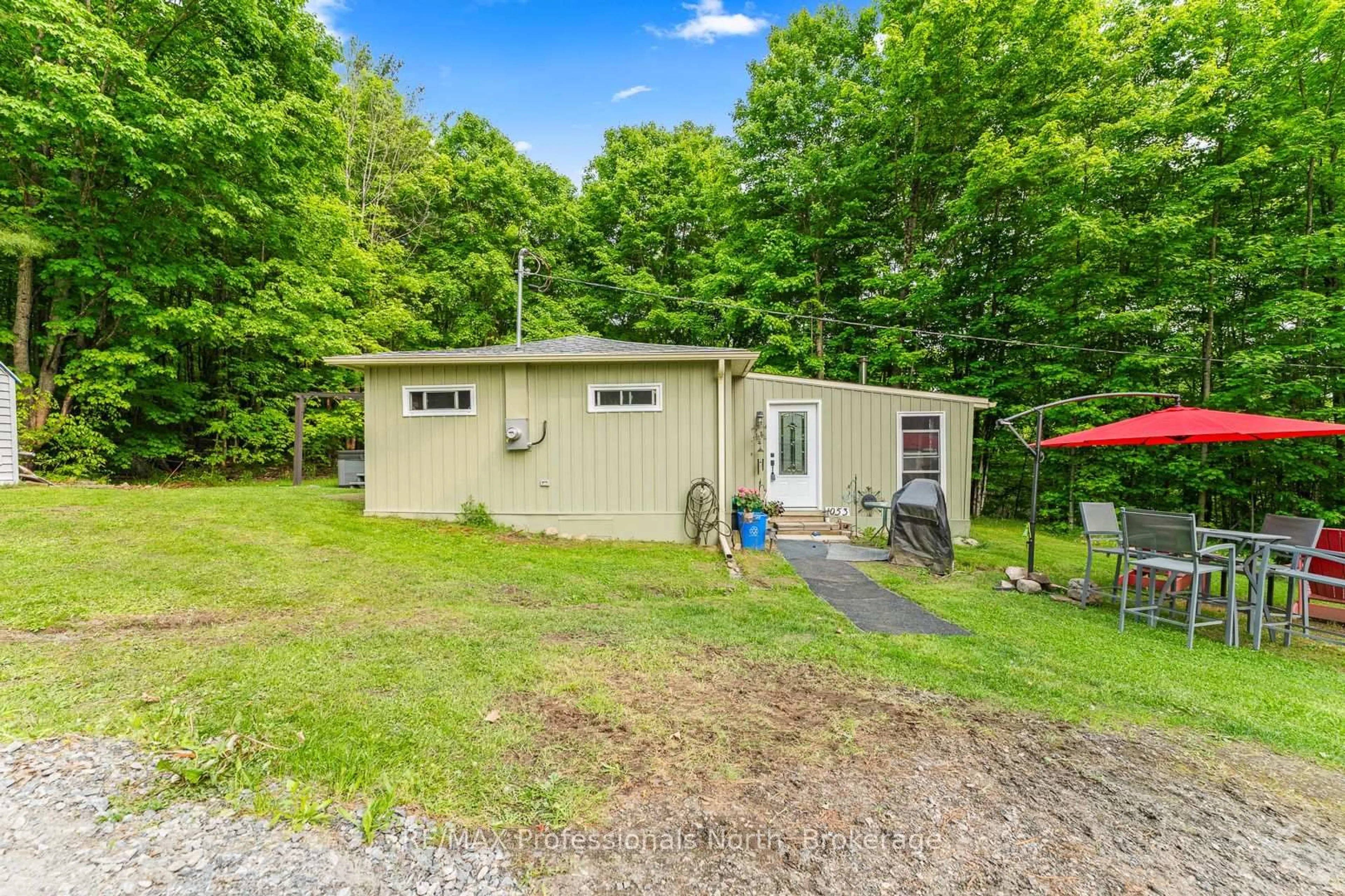 Shed for 1053 Cutler Rd, Muskoka Lakes Ontario P0B 1M0