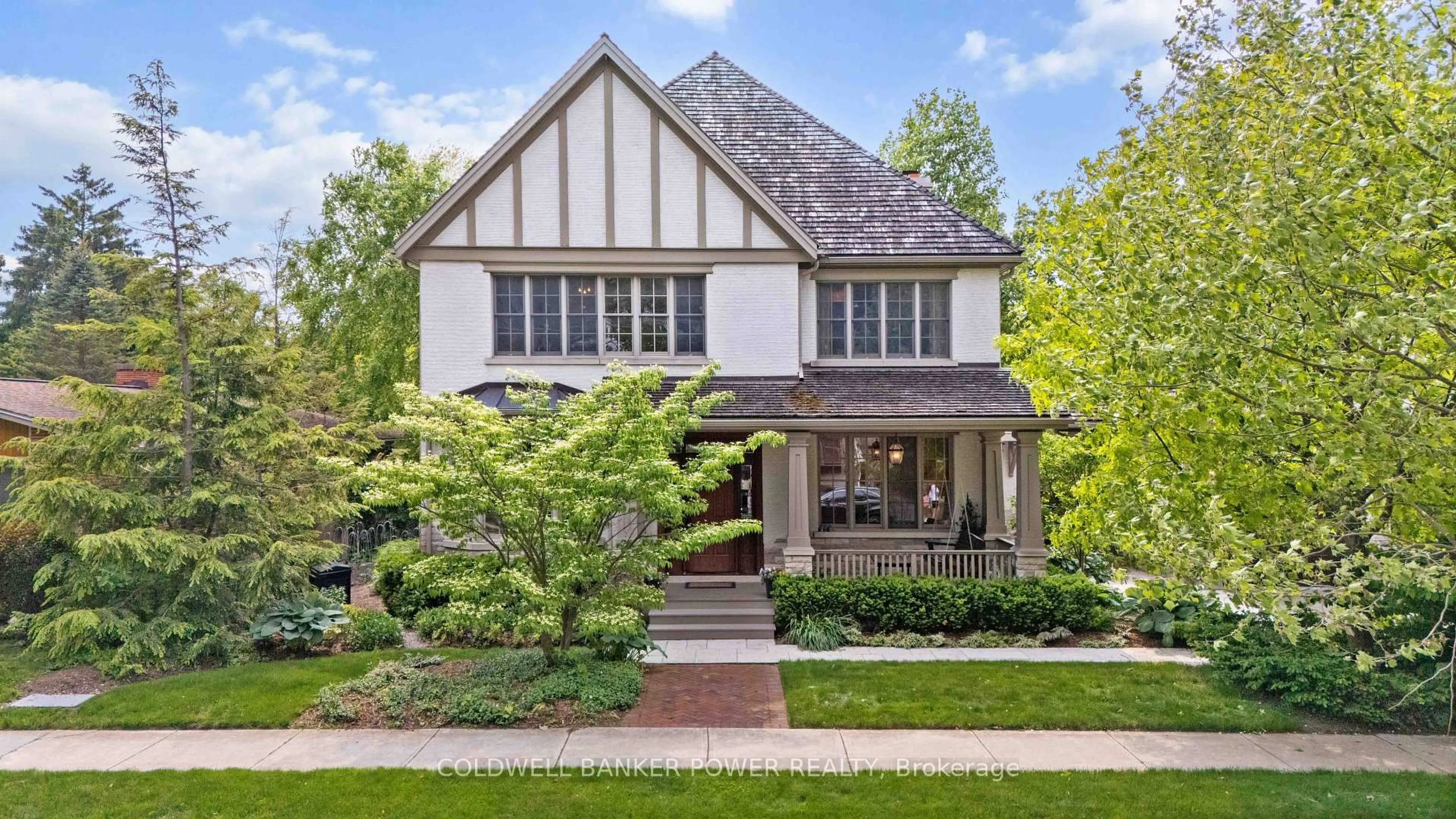 Home with brick exterior material, street for 21 Christie St, London East Ontario N6A 3Y7
