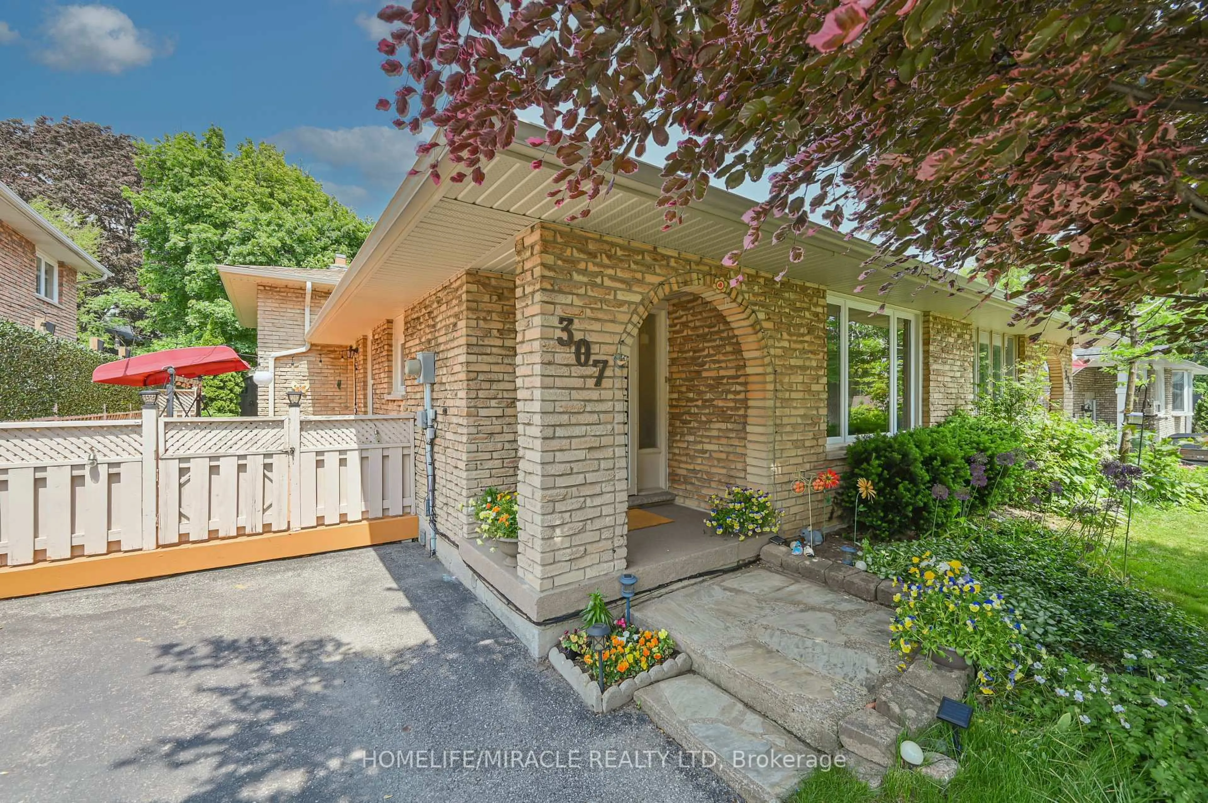Unknown for 307 Magnolia Dr, Hamilton Ontario L9C 6R2