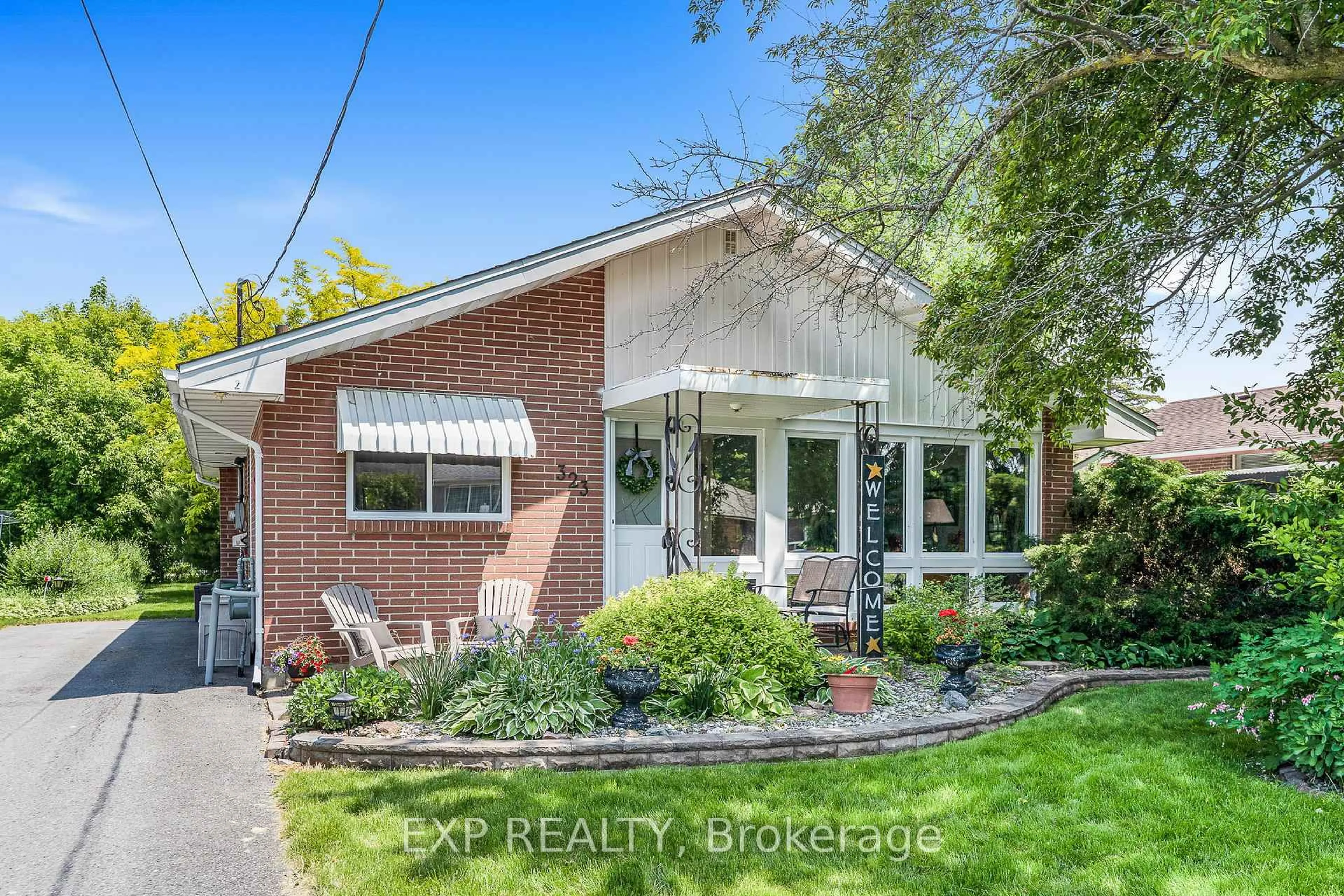 Home with brick exterior material, street for 323 Susan Ave, Cornwall Ontario K6J 2C9