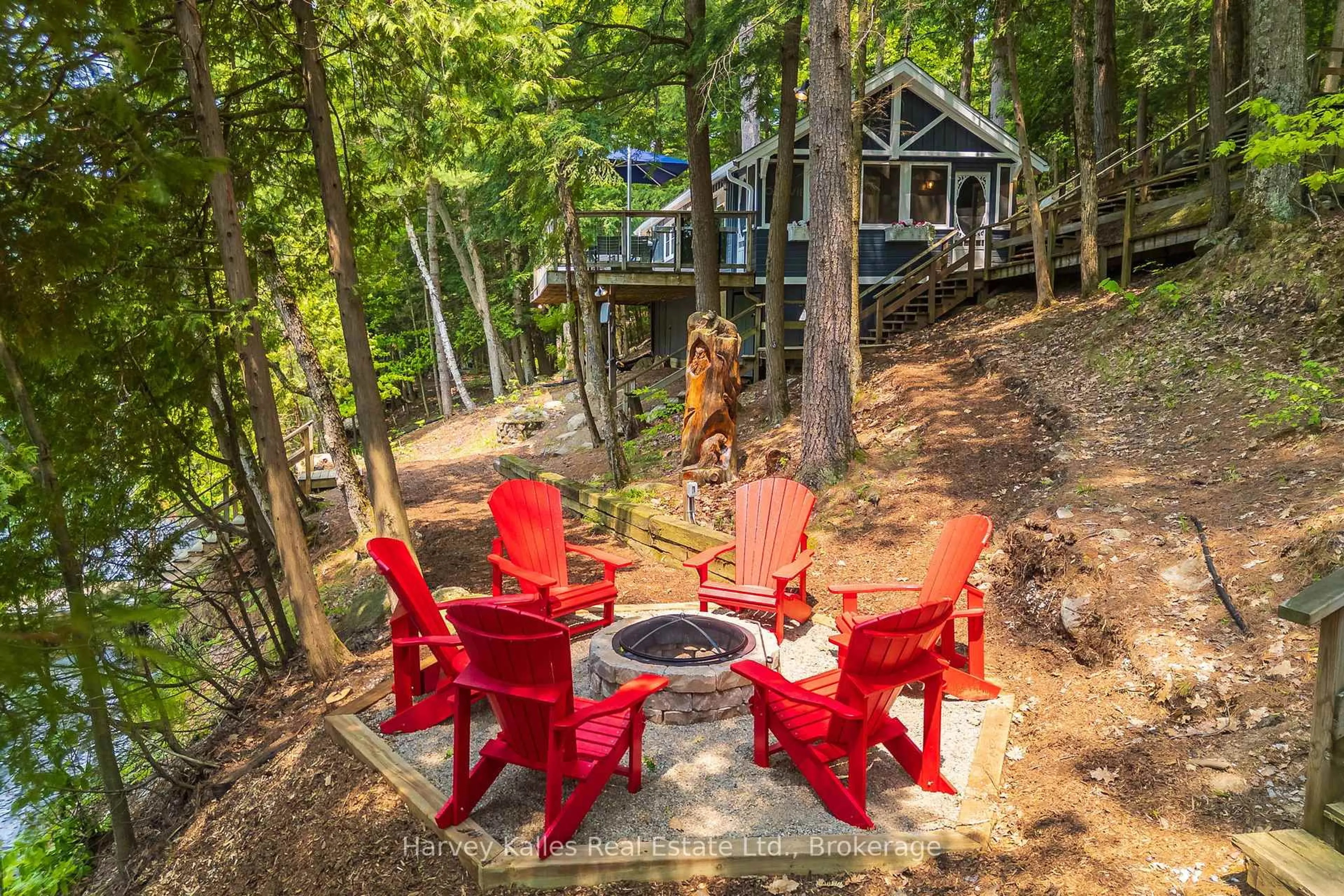 Patio, forest/trees view for 1062 Pennwood Rd #3, Muskoka Lakes Ontario P0B 1J0