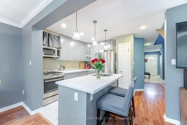 Additional property image - 1809 Upper Wentworth St Unit 32
