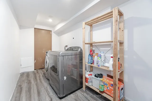Additional property image - 1809 Upper Wentworth St Unit 32