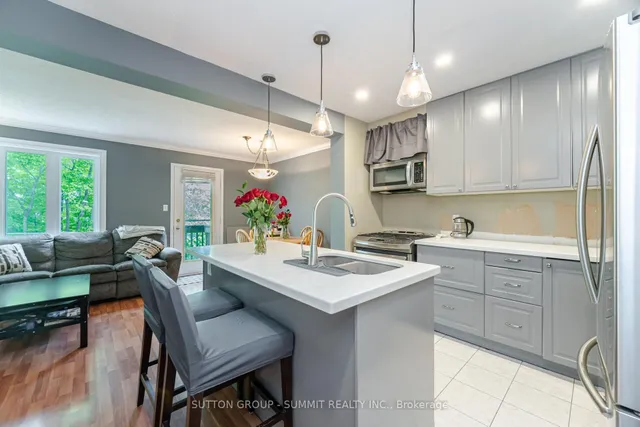 Additional property image - 1809 Upper Wentworth St Unit 32