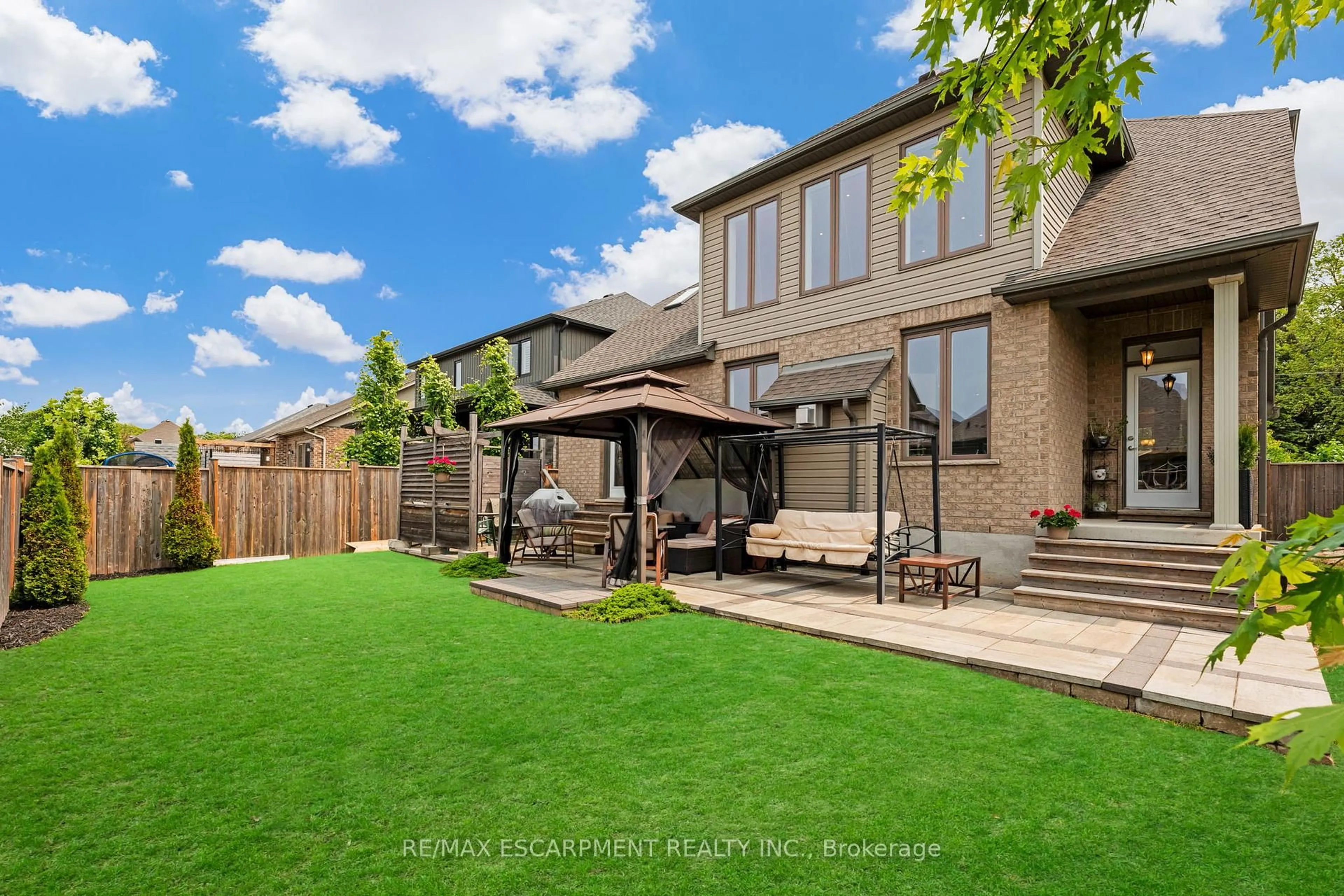 Unknown for 1528 Haist St, Pelham Ontario L0S 1E5