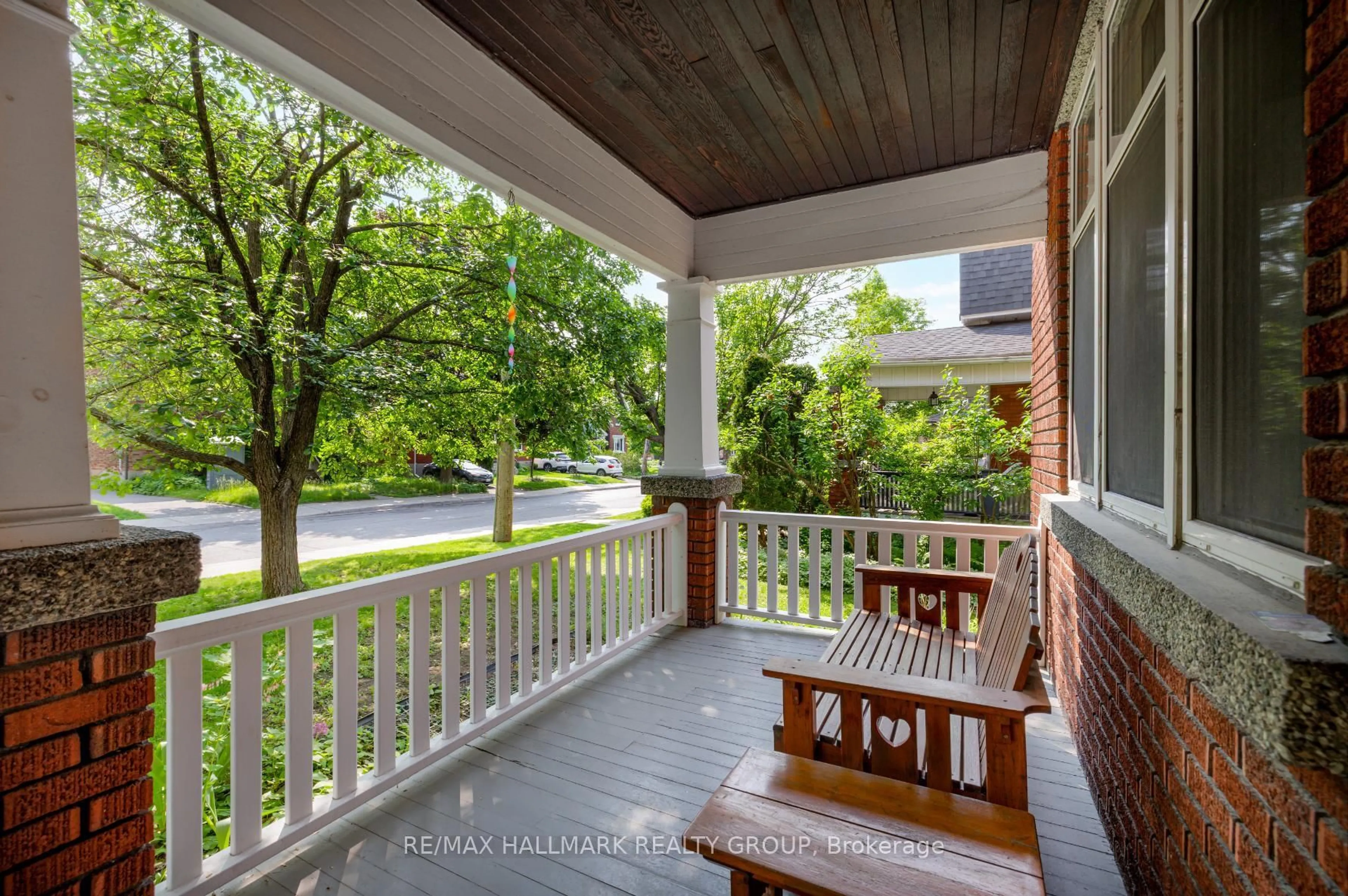 Patio, street for 38 Harmer Ave, Ottawa Ontario K1Y 0T4
