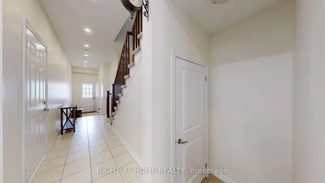 Additional image 38 of 124 Mosaic Dr