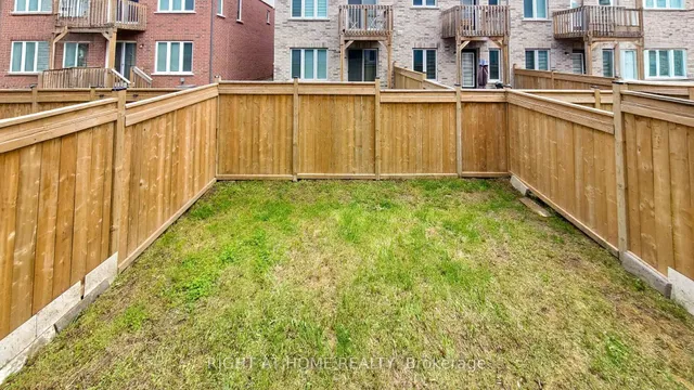 Additional image 4 of 124 Mosaic Dr