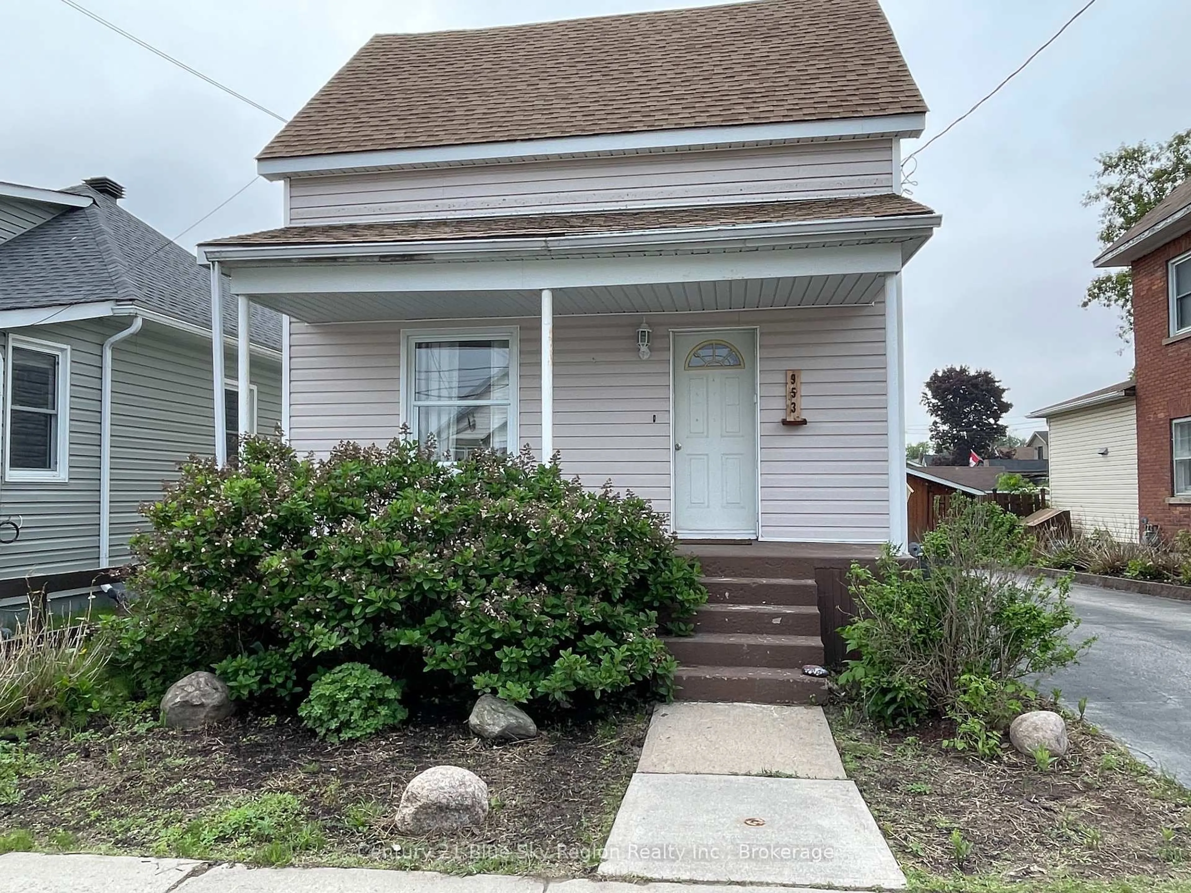 Unknown for 953 FERGUSON Ave, North Bay Ontario P1B 1Y2