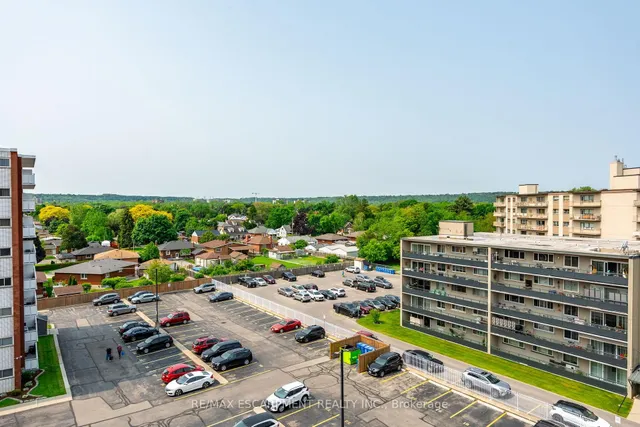 Additional property image - 8 Woodman Dr Unit 708