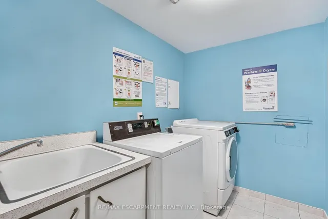 Additional property image - 8 Woodman Dr Unit 708