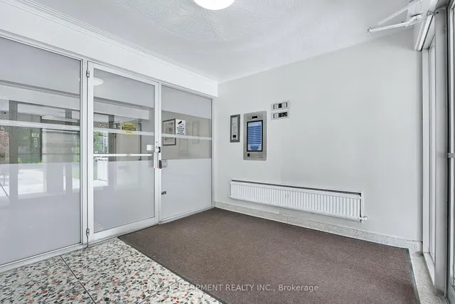 Additional property image - 8 Woodman Dr Unit 708