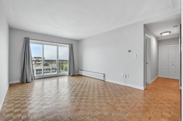 Additional property image - 8 Woodman Dr Unit 708
