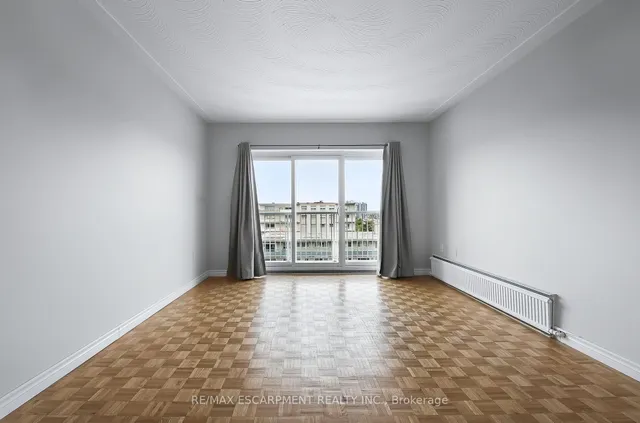 Additional property image - 8 Woodman Dr Unit 708