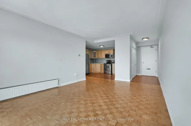 Additional property image - 8 Woodman Dr Unit 708