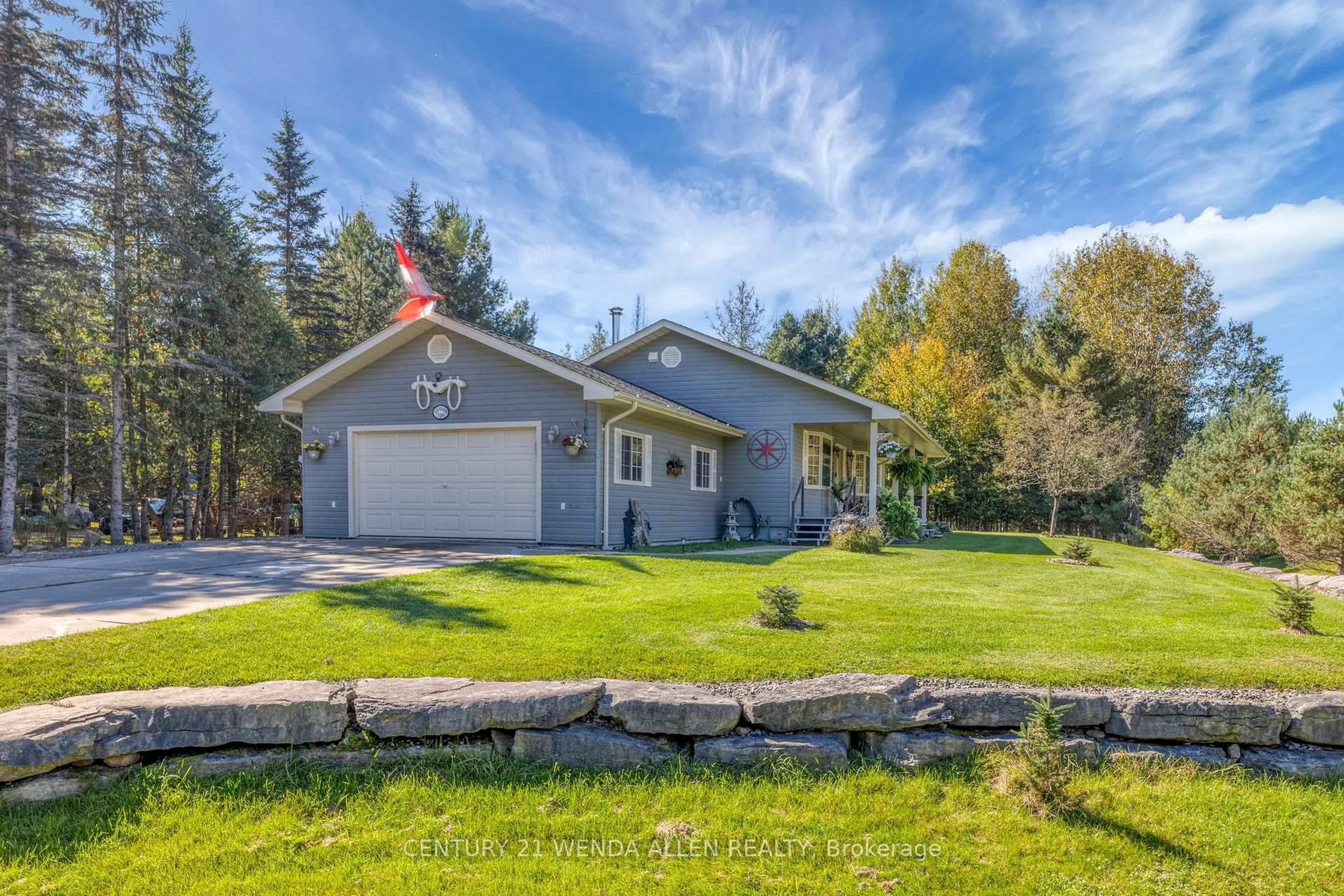 A pic from outside/outdoor area/front of a property/back of a property/a pic from drone, unknown for 134 Halbiem Cres, Dysart et al Ontario K0M 1S0