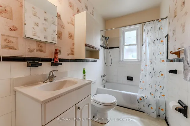 Additional property image - 36 Shadyside Ave