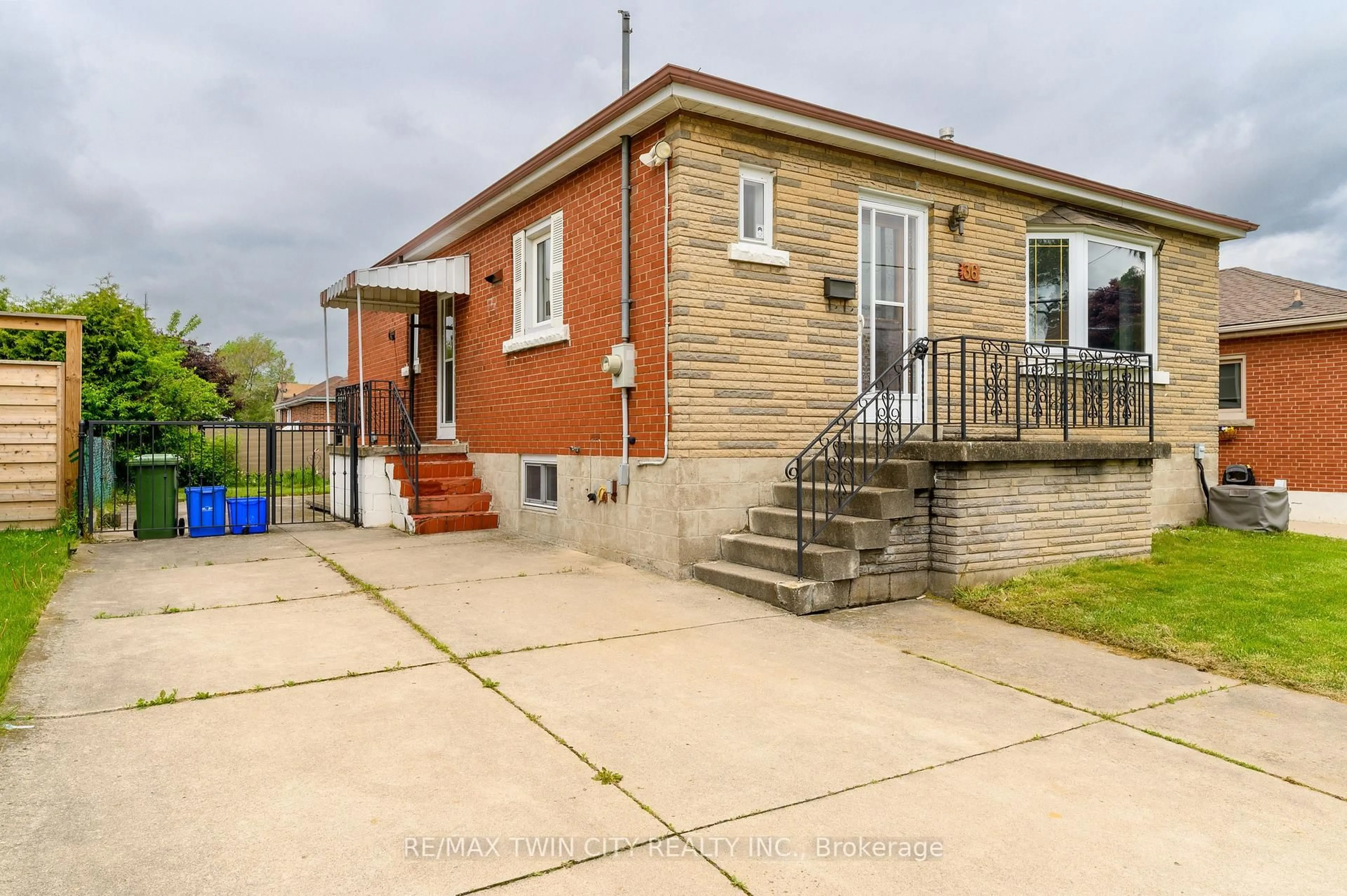 Home with brick exterior material, street for 36 Shadyside Ave, Hamilton Ontario L8V 3E3